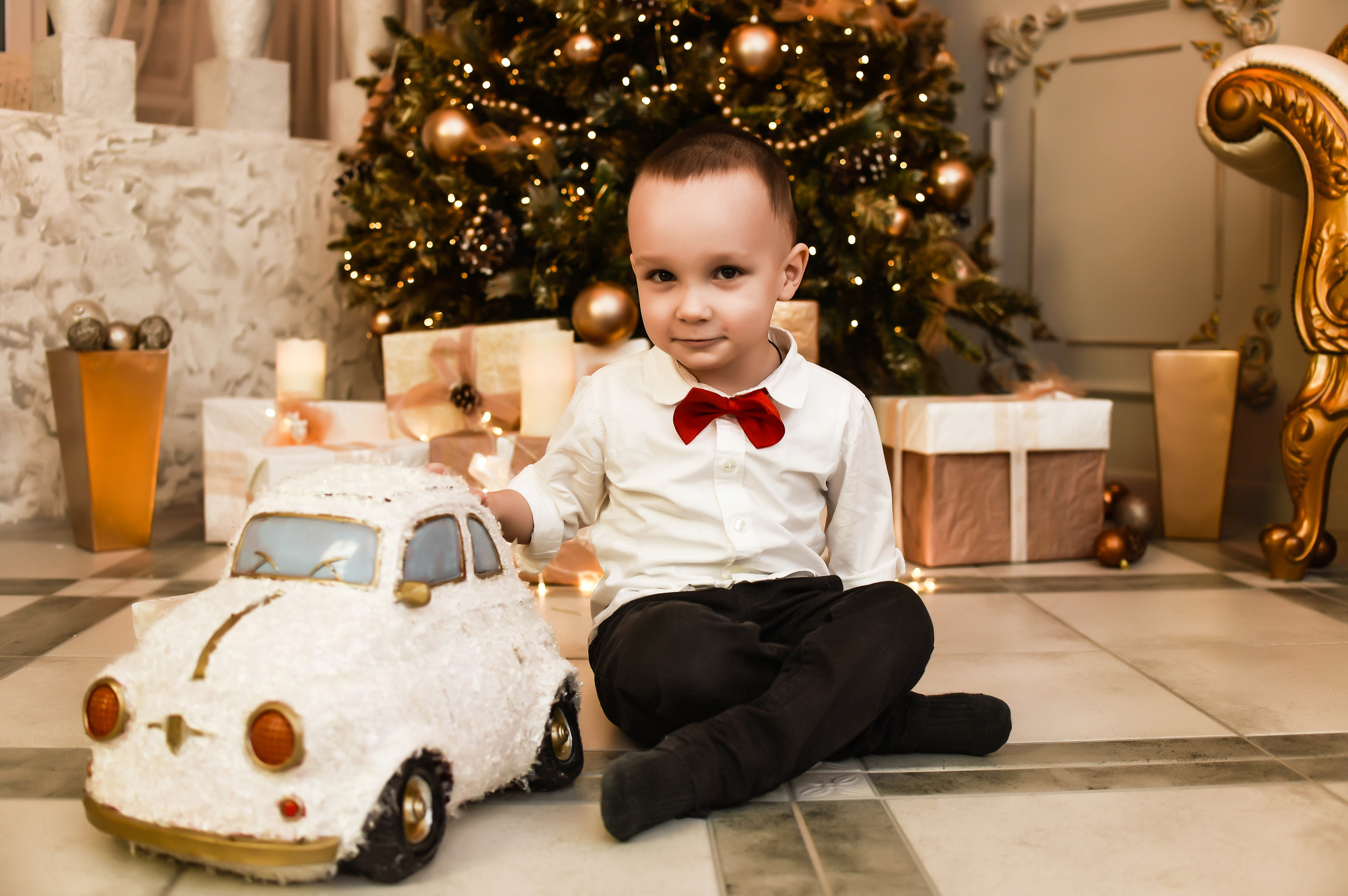 Студийные семейные, детские, индивидуальные фотосессии. Свадебный, семейный, детский, контент фотограф в Омске Максим Ильин