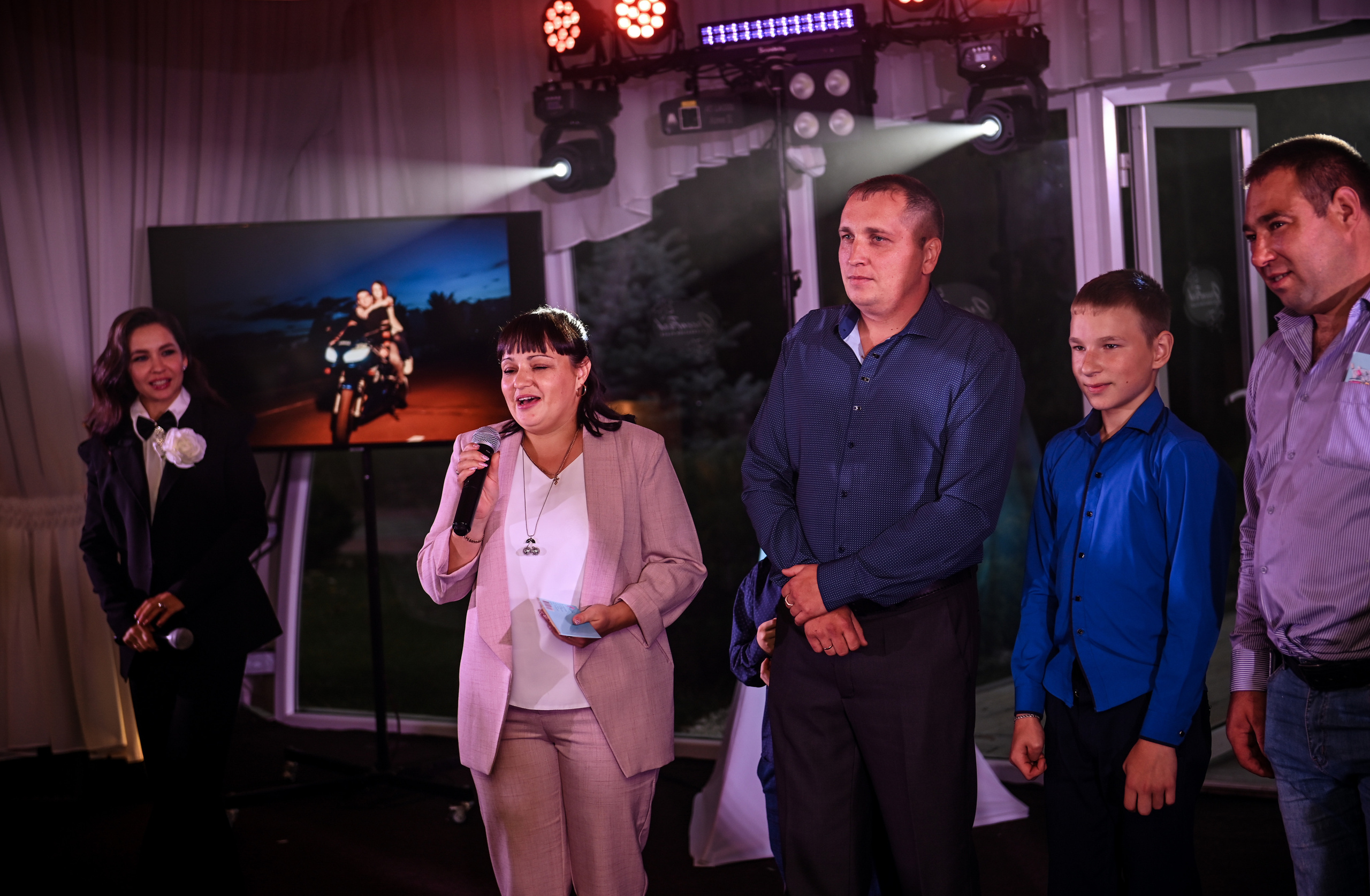 Евгений и Яна. Свадебный, семейный, детский, контент фотограф в Омске Максим Ильин