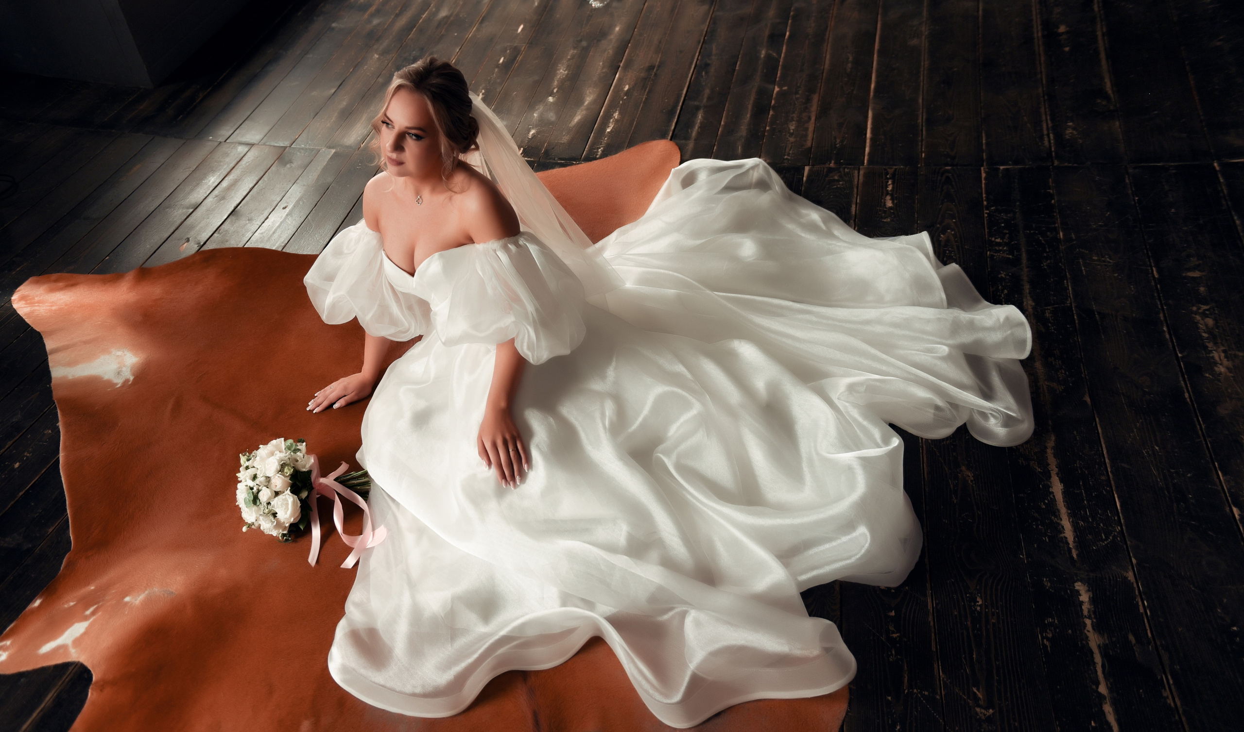 Иван и Вероника. Свадебный, семейный, детский, контент фотограф в Омске Максим Ильин