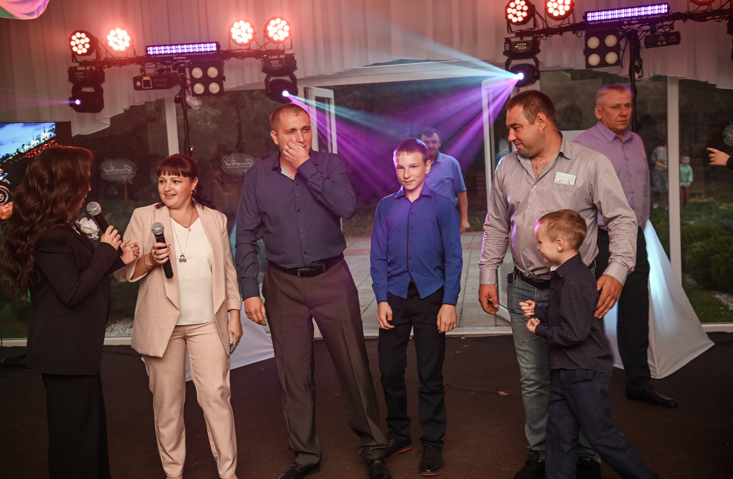 Евгений и Яна. Свадебный, семейный, детский, контент фотограф в Омске Максим Ильин