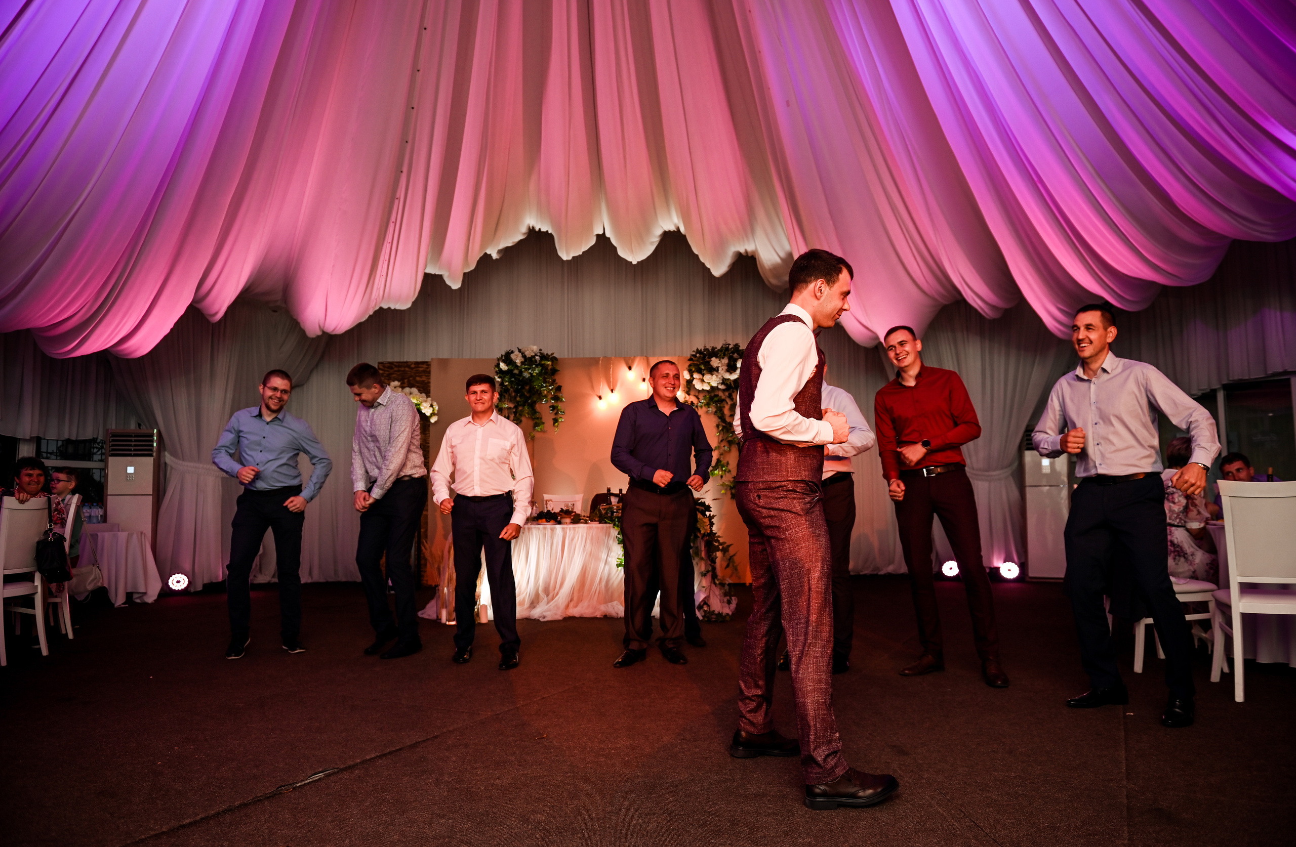 Евгений и Яна. Свадебный, семейный, детский, контент фотограф в Омске Максим Ильин