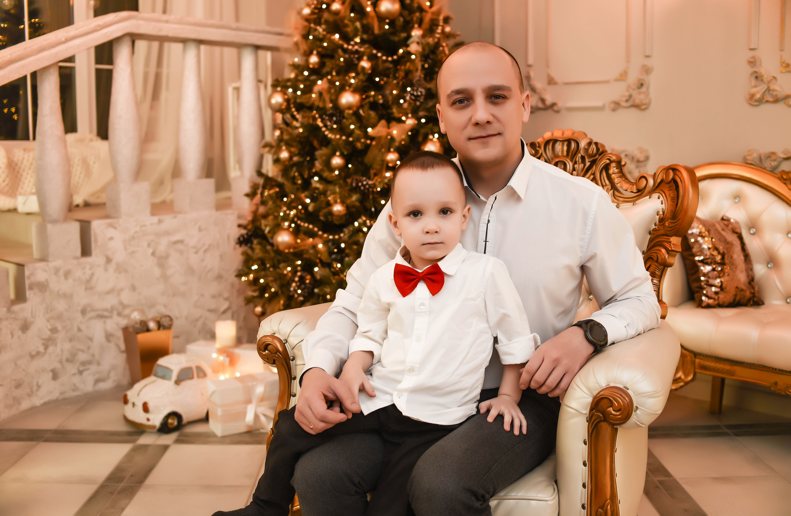 Студийные семейные, детские, индивидуальные фотосессии. Свадебный, семейный, детский, контент фотограф в Омске Максим Ильин