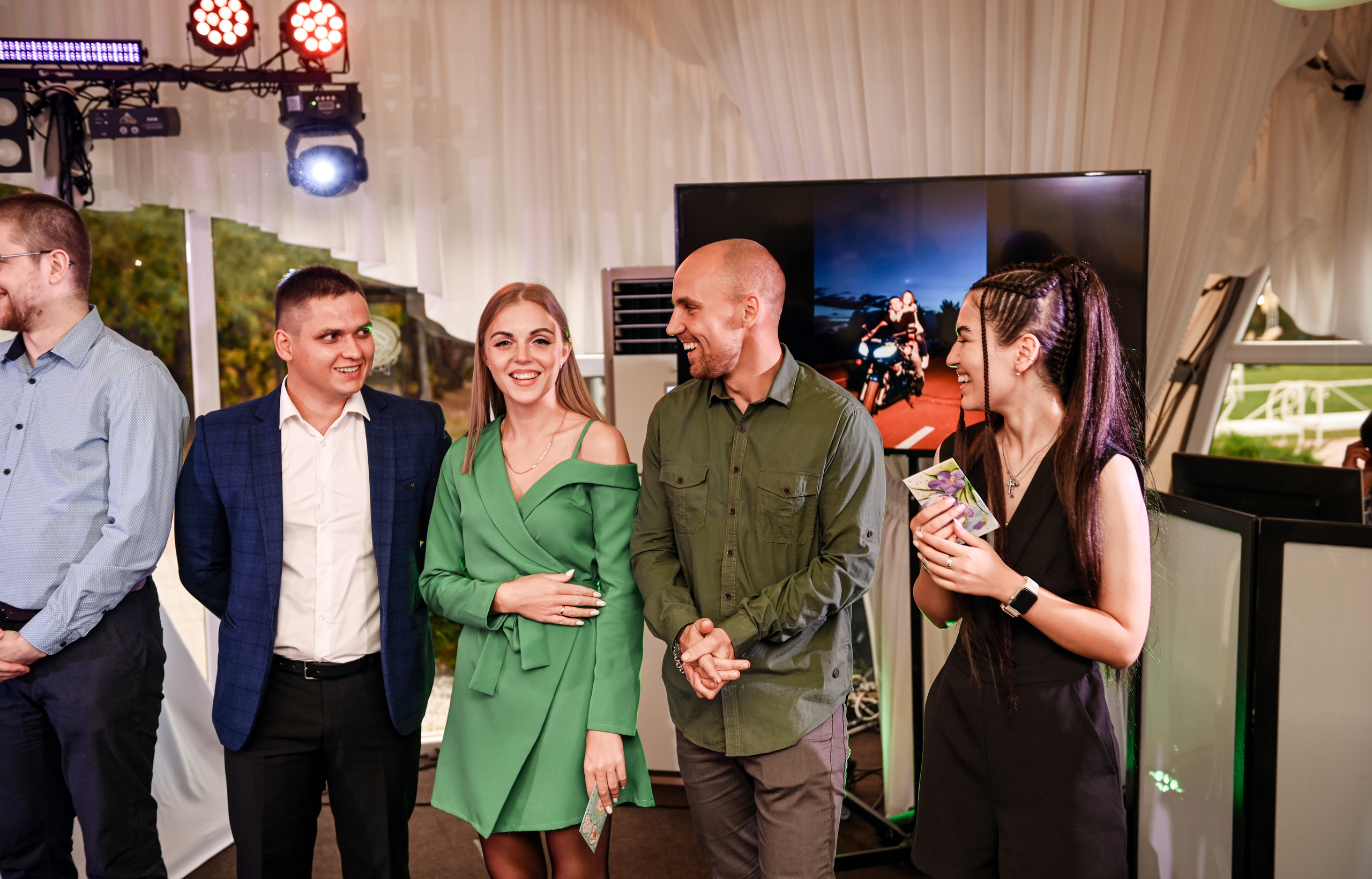 Евгений и Яна. Свадебный, семейный, детский, контент фотограф в Омске Максим Ильин