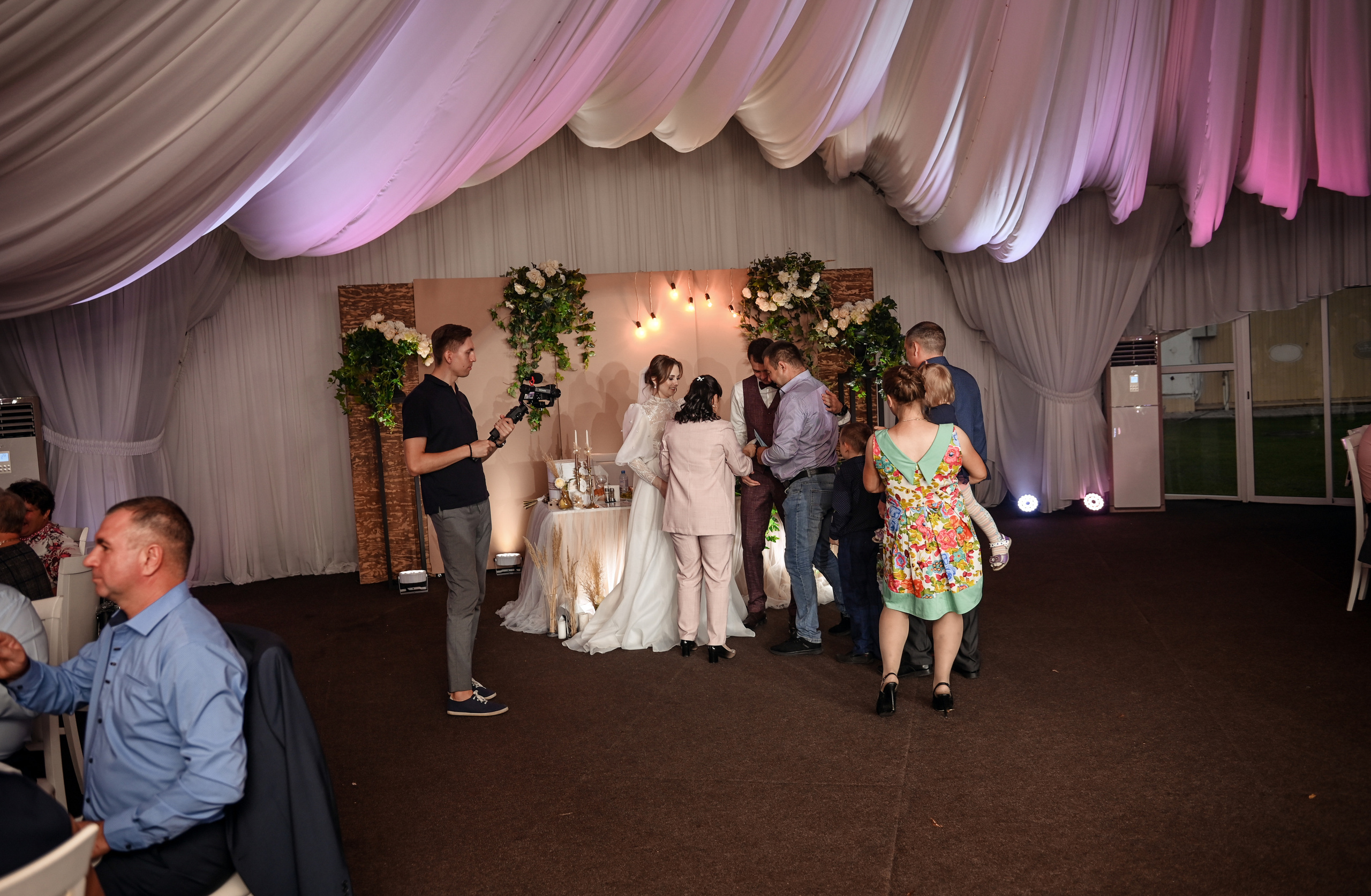 Евгений и Яна. Свадебный, семейный, детский, контент фотограф в Омске Максим Ильин