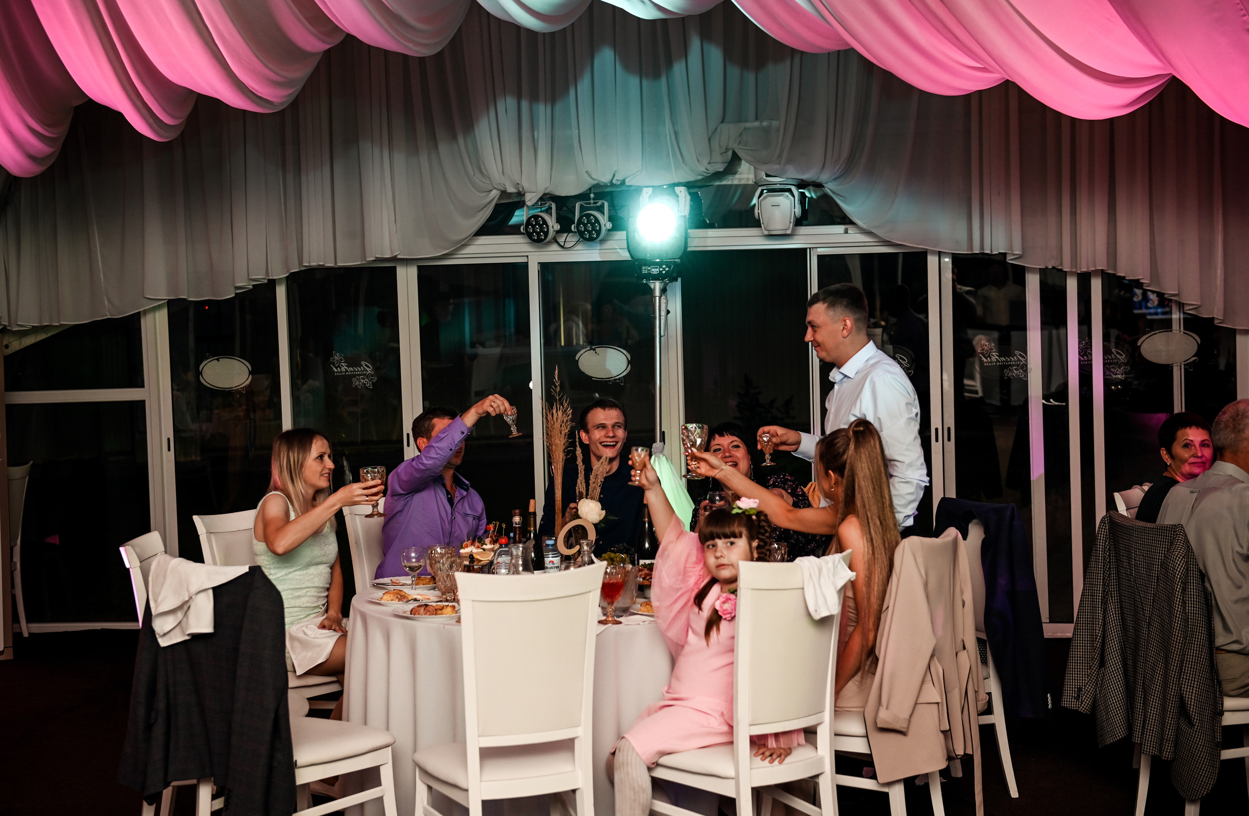 Евгений и Яна. Свадебный, семейный, детский, контент фотограф в Омске Максим Ильин