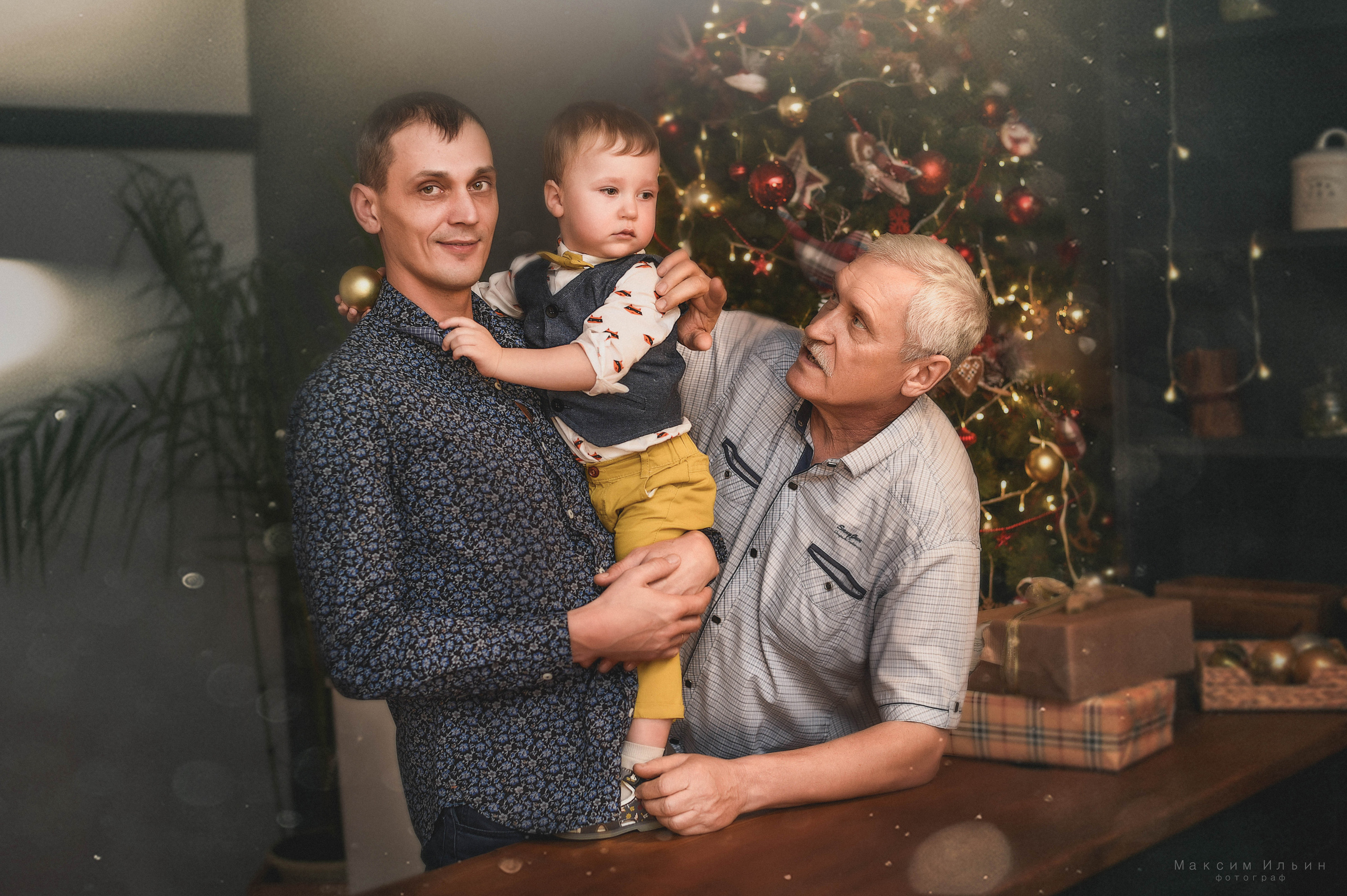 Студийные семейные, детские, индивидуальные фотосессии. Свадебный, семейный, детский, контент фотограф в Омске Максим Ильин