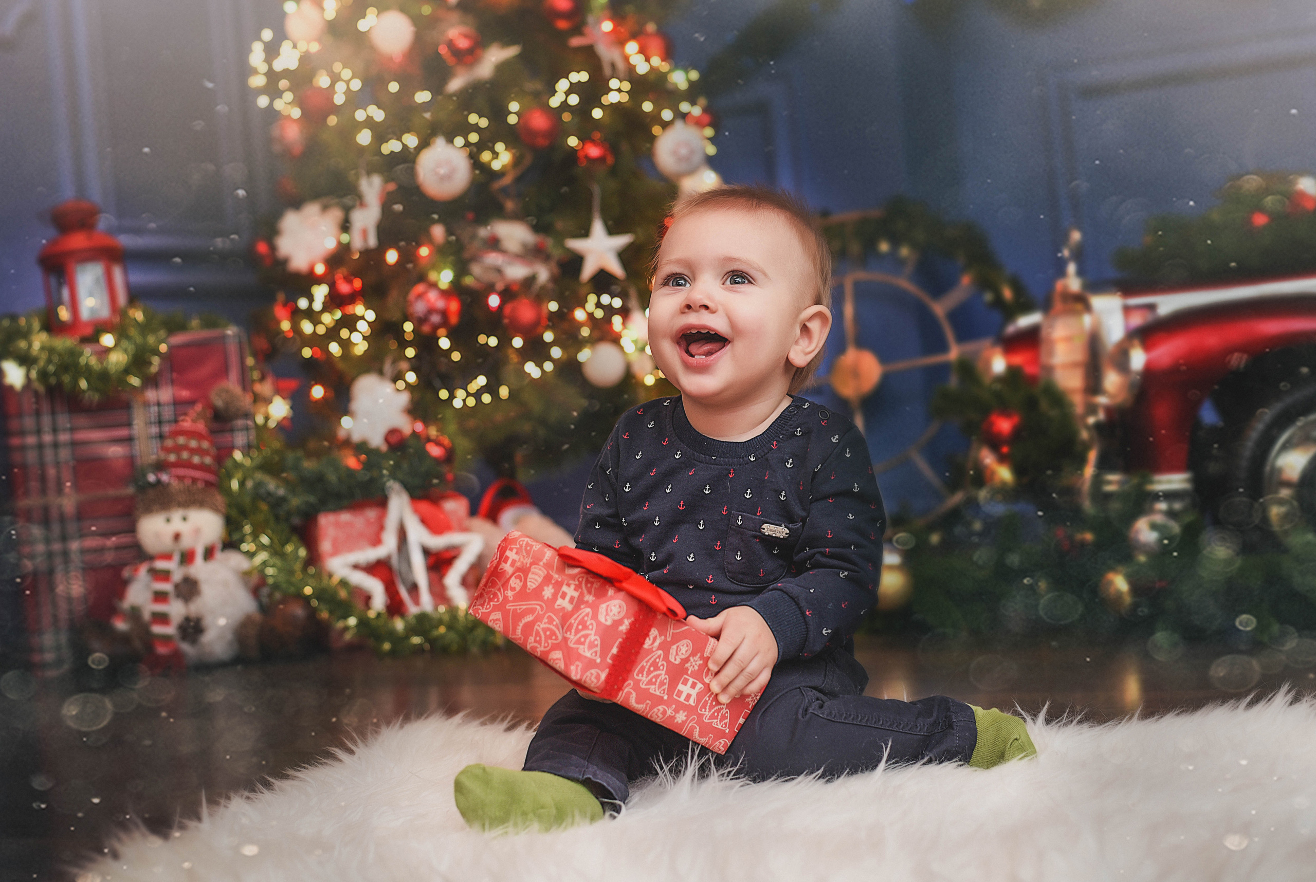 Студийные семейные, детские, индивидуальные фотосессии. Свадебный, семейный, детский, контент фотограф в Омске Максим Ильин