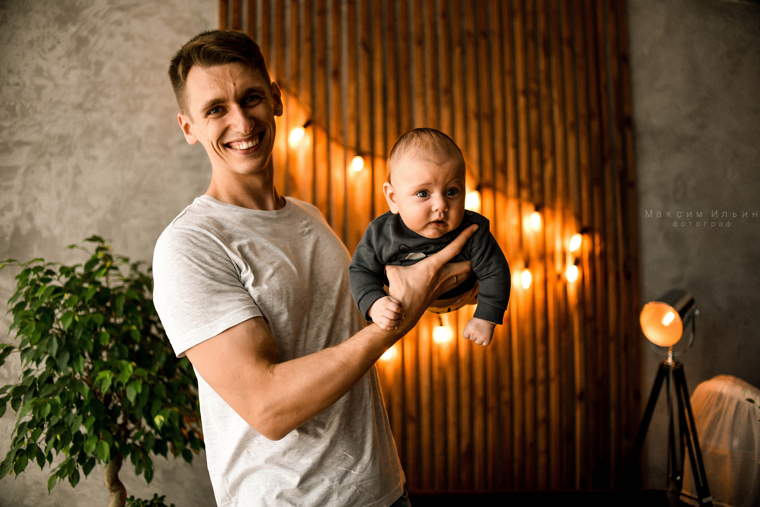 Студийные семейные, детские, индивидуальные фотосессии. Свадебный, семейный, детский, контент фотограф в Омске Максим Ильин