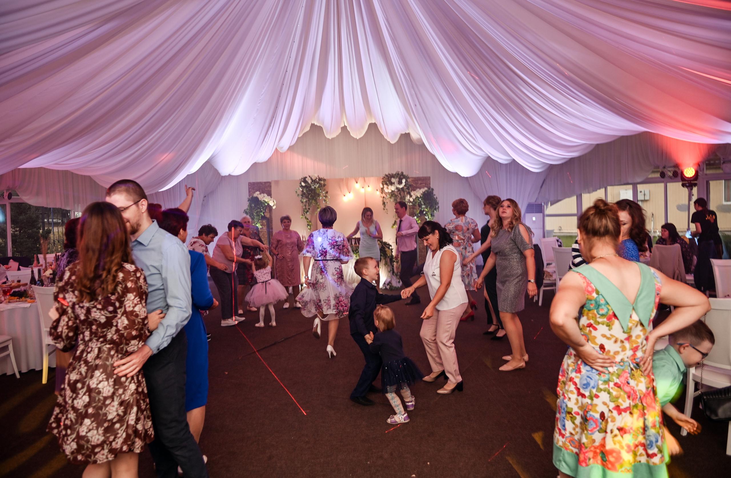 Евгений и Яна. Свадебный, семейный, детский, контент фотограф в Омске Максим Ильин