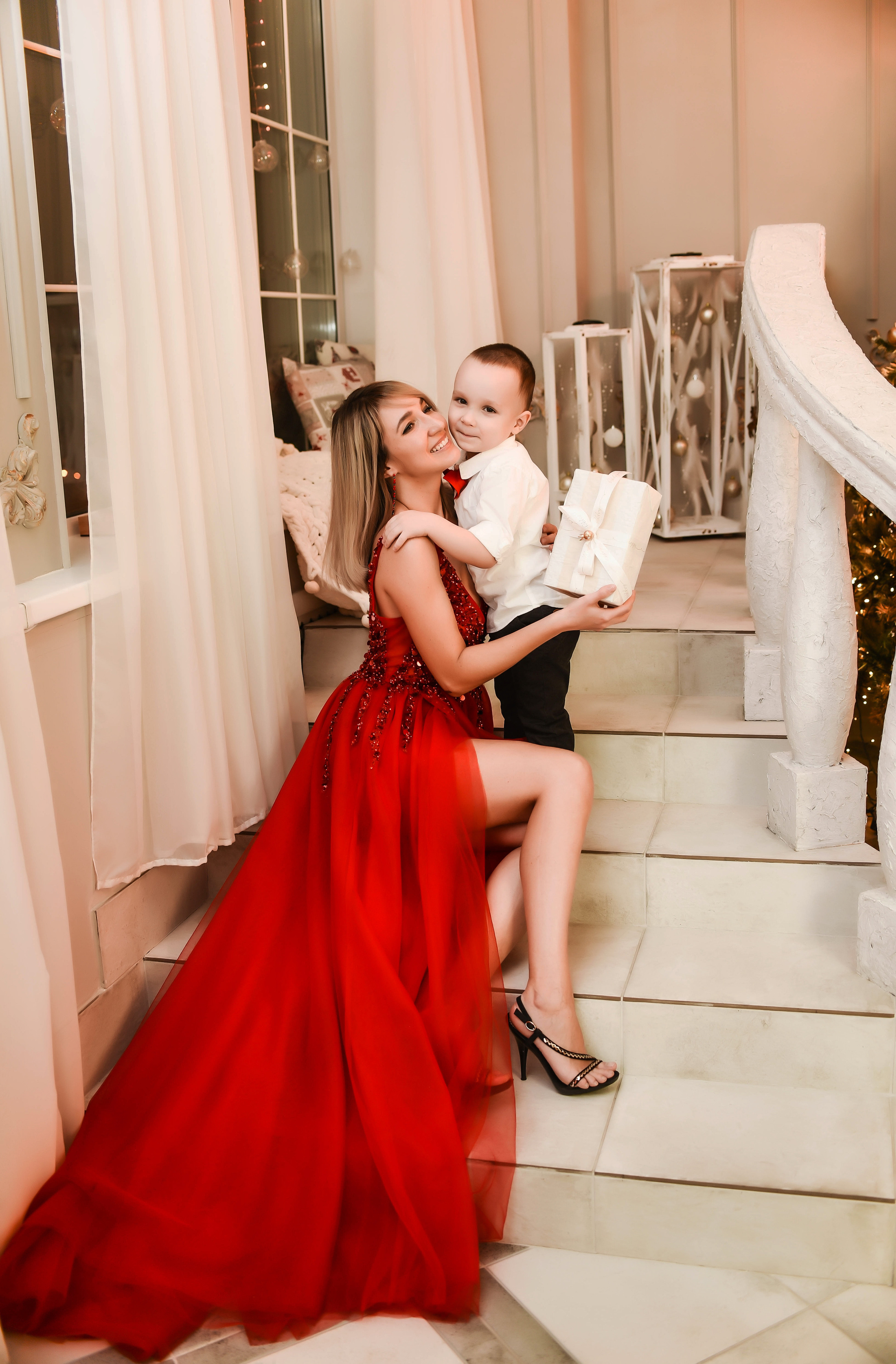 Студийные семейные, детские, индивидуальные фотосессии. Свадебный, семейный, детский, контент фотограф в Омске Максим Ильин