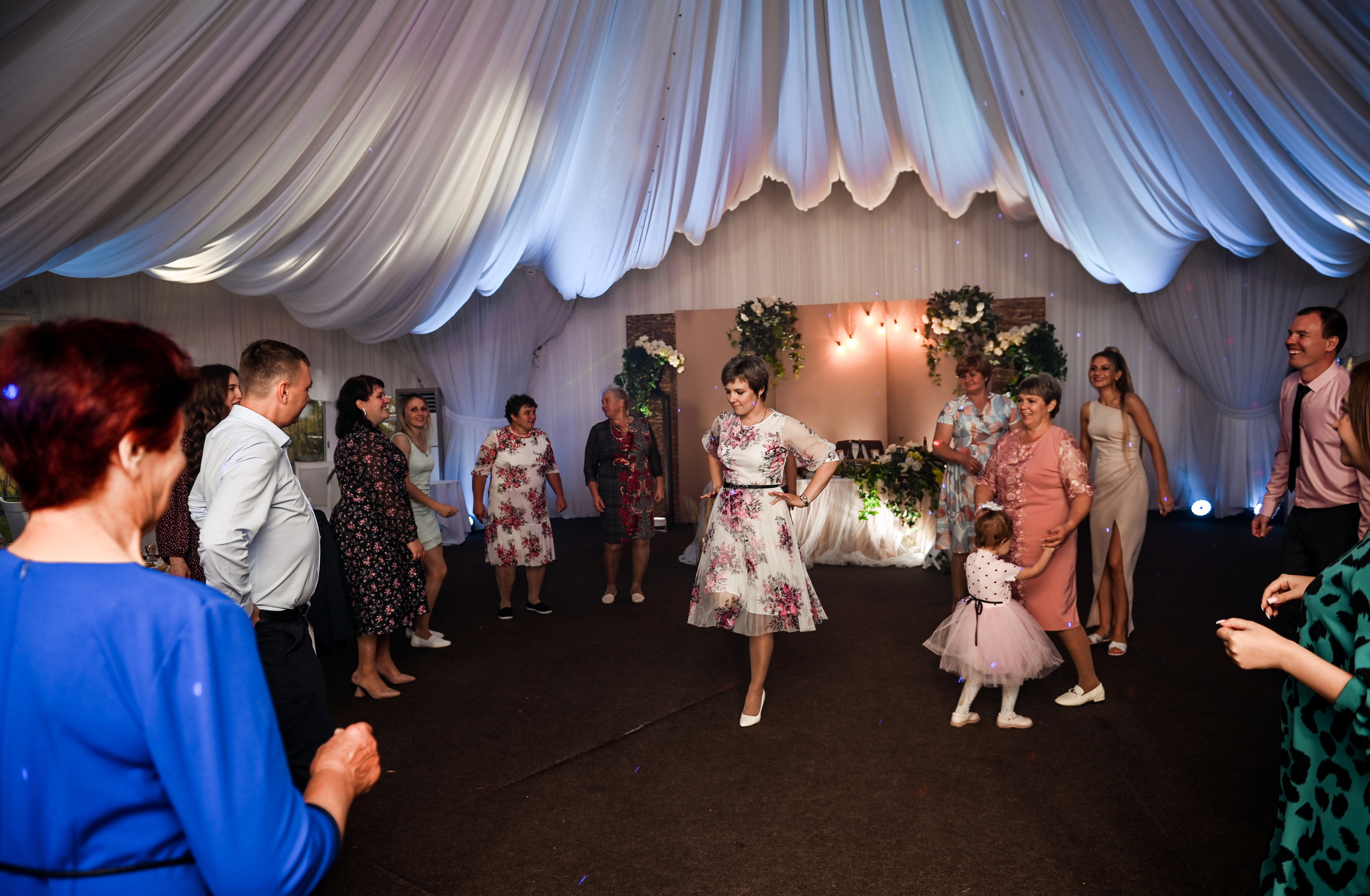 Евгений и Яна. Свадебный, семейный, детский, контент фотограф в Омске Максим Ильин