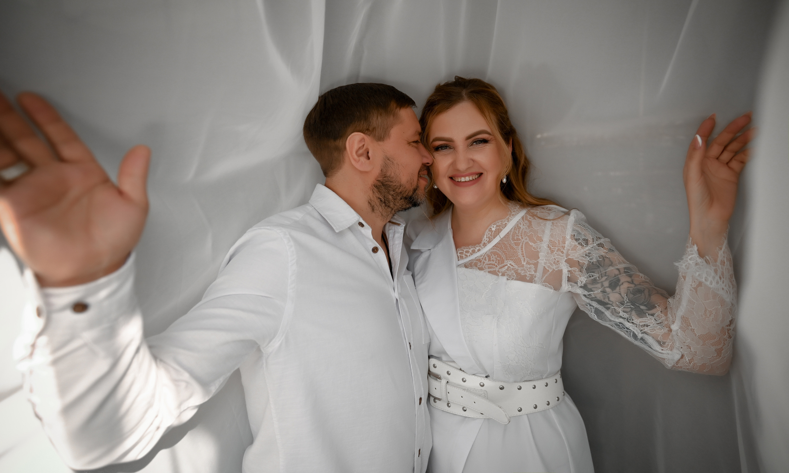 Денис и Алёна. Свадебный, семейный, детский, контент фотограф в Омске Максим Ильин