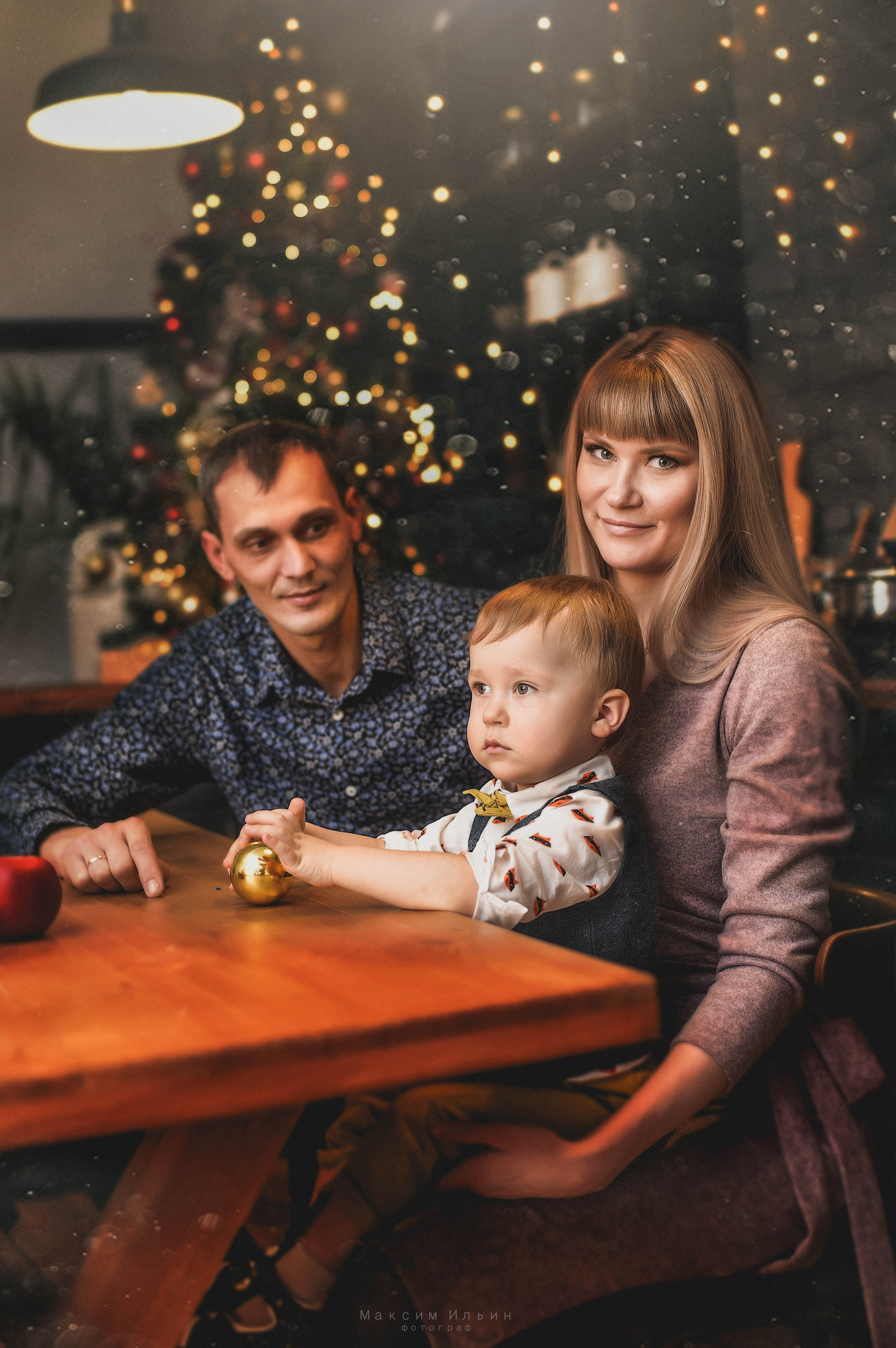 Студийные семейные, детские, индивидуальные фотосессии. Свадебный, семейный, детский, контент фотограф в Омске Максим Ильин