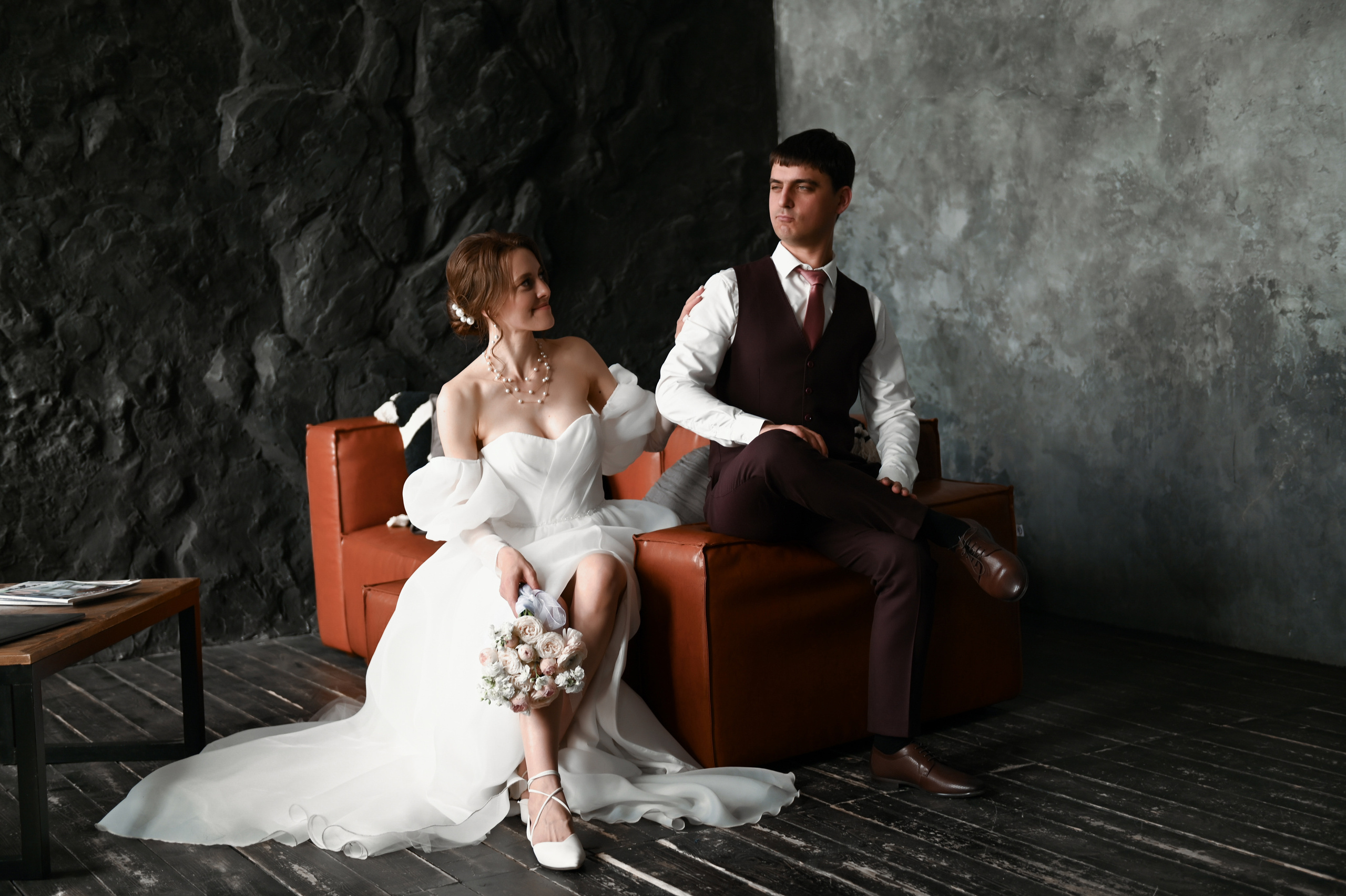 Игорь и Анастасия небольшая свадебная фотосессия. Свадебный, семейный, детский, контент фотограф в Омске Максим Ильин