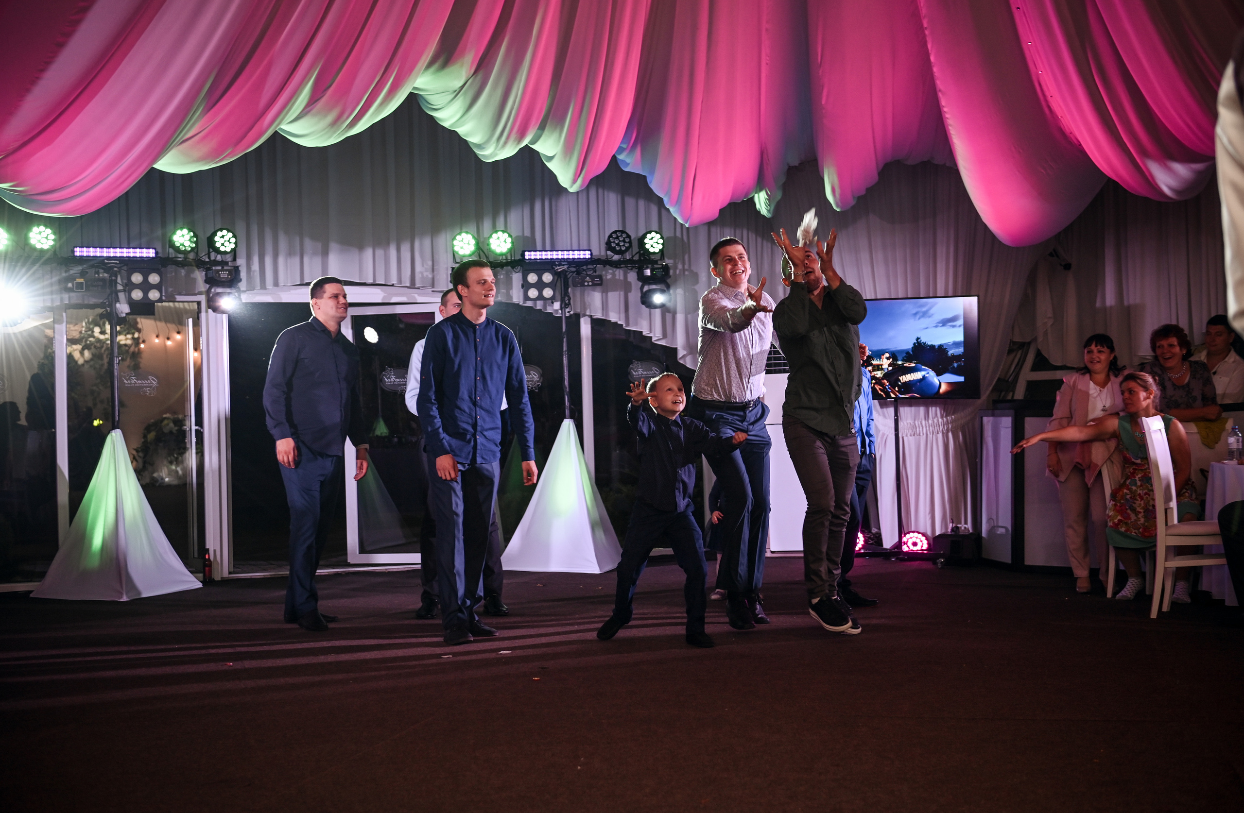 Евгений и Яна. Свадебный, семейный, детский, контент фотограф в Омске Максим Ильин