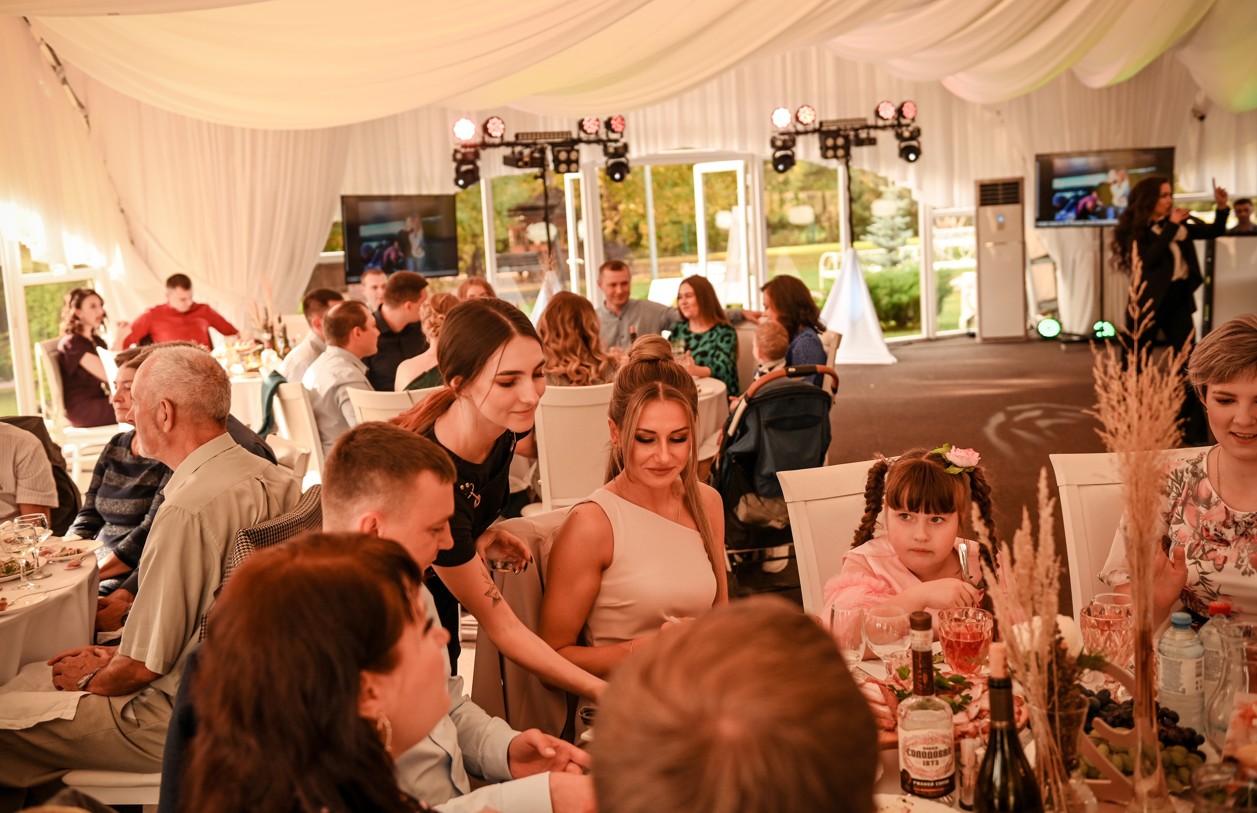 Евгений и Яна. Свадебный, семейный, детский, контент фотограф в Омске Максим Ильин