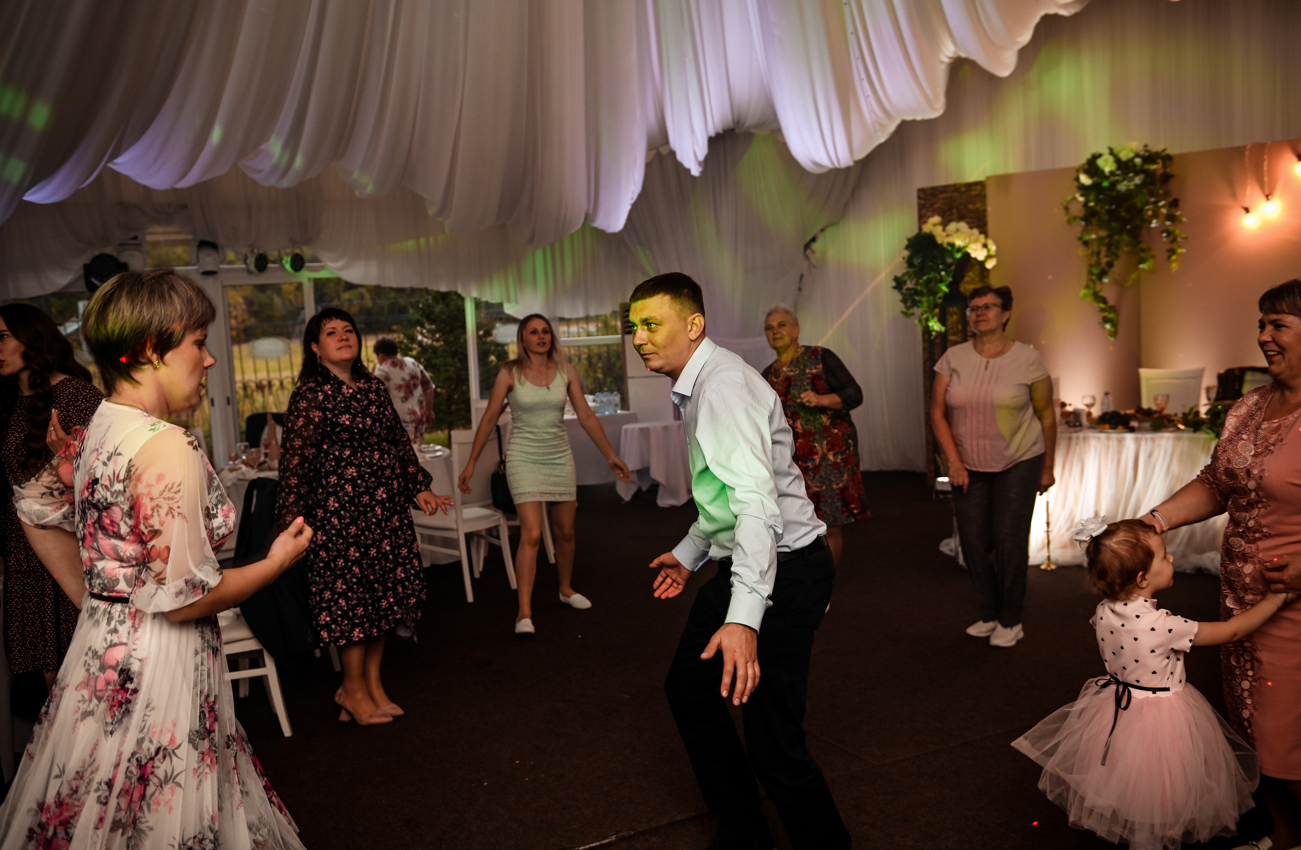 Евгений и Яна. Свадебный, семейный, детский, контент фотограф в Омске Максим Ильин