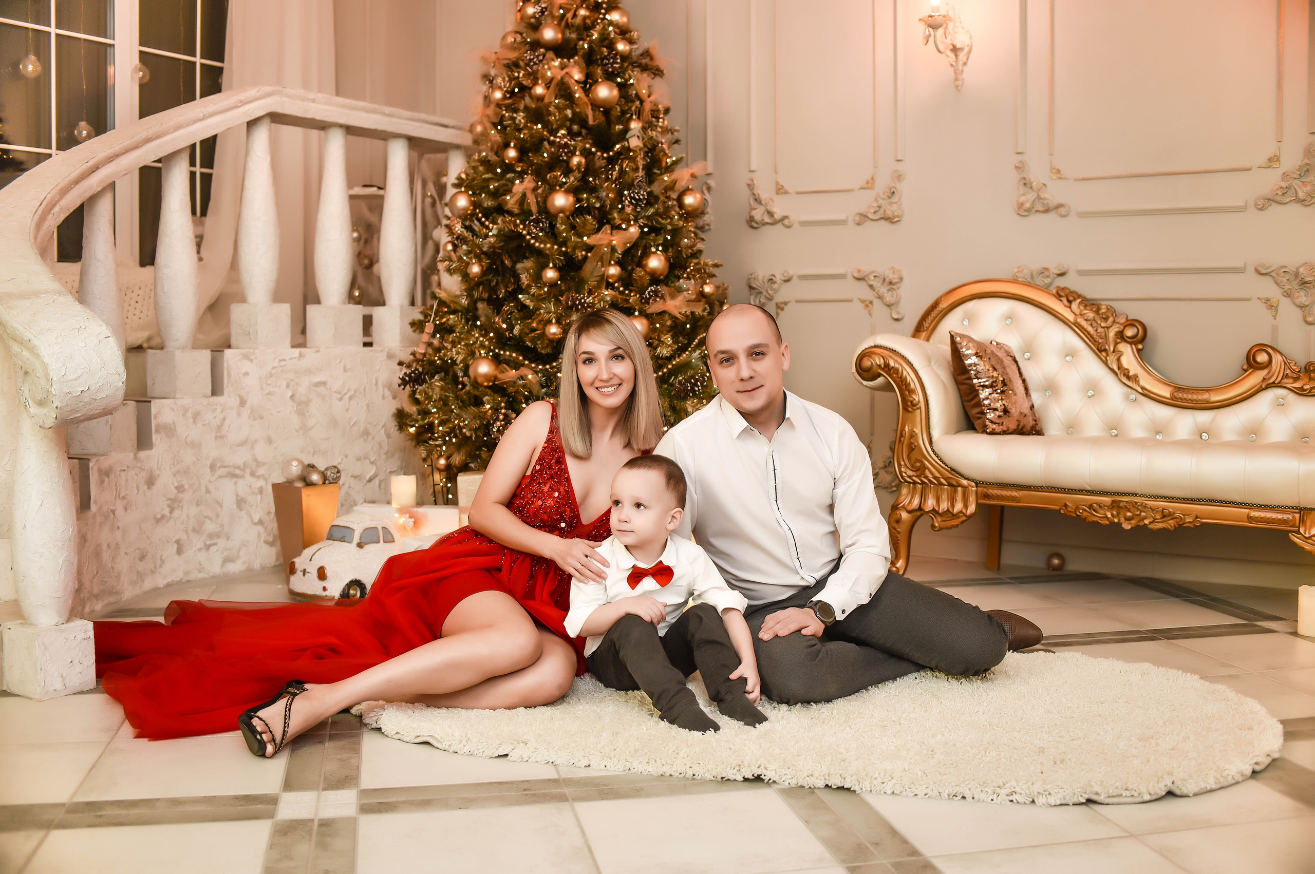 Студийные семейные, детские, индивидуальные фотосессии. Свадебный, семейный, детский, контент фотограф в Омске Максим Ильин