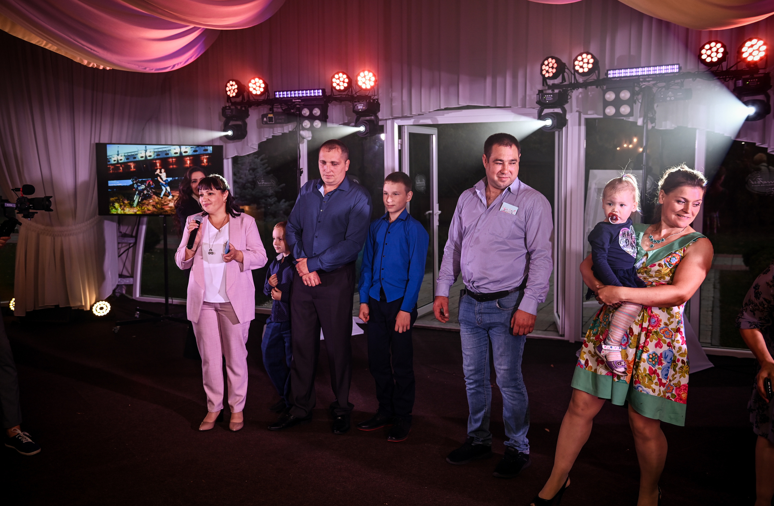 Евгений и Яна. Свадебный, семейный, детский, контент фотограф в Омске Максим Ильин