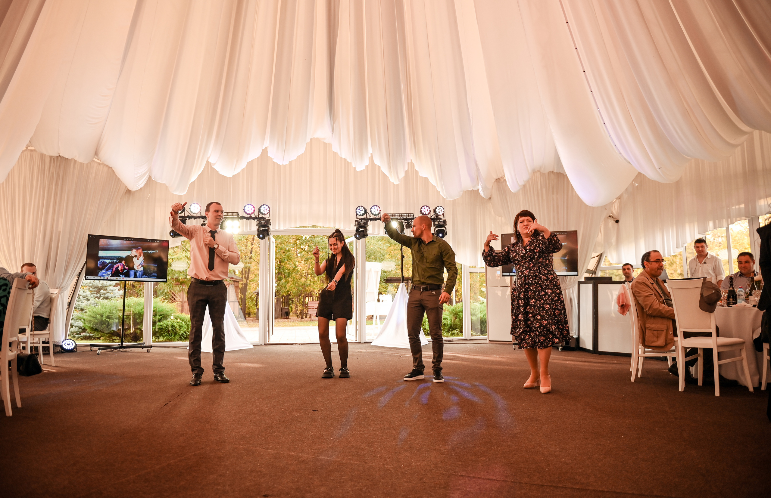 Евгений и Яна. Свадебный, семейный, детский, контент фотограф в Омске Максим Ильин