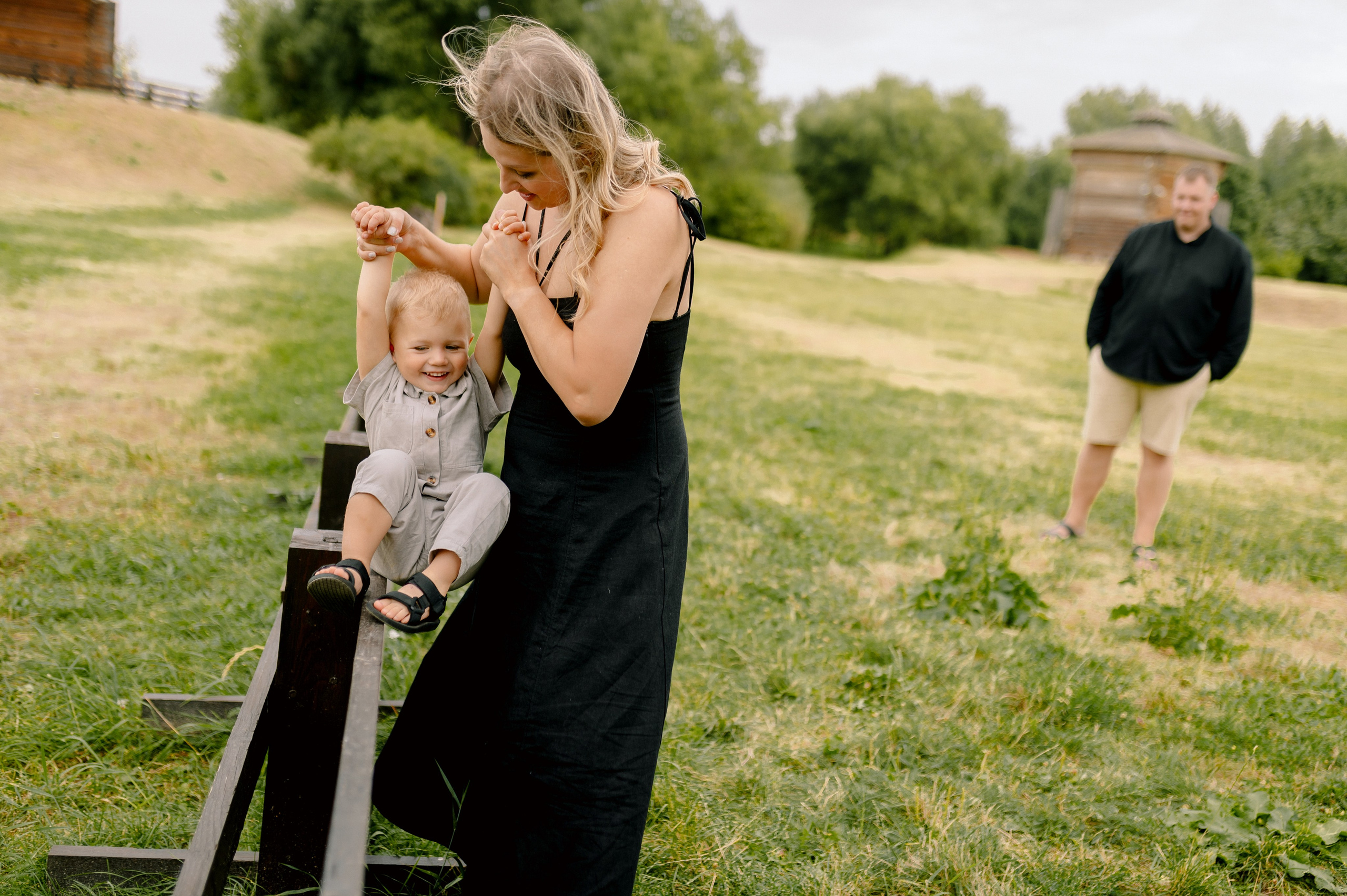 С АРОМАТОМ СКОШЕННОЙ ТРАВЫ. Шашкова Вероника / Свадебный и семейный фотограф Москва и Ярославль