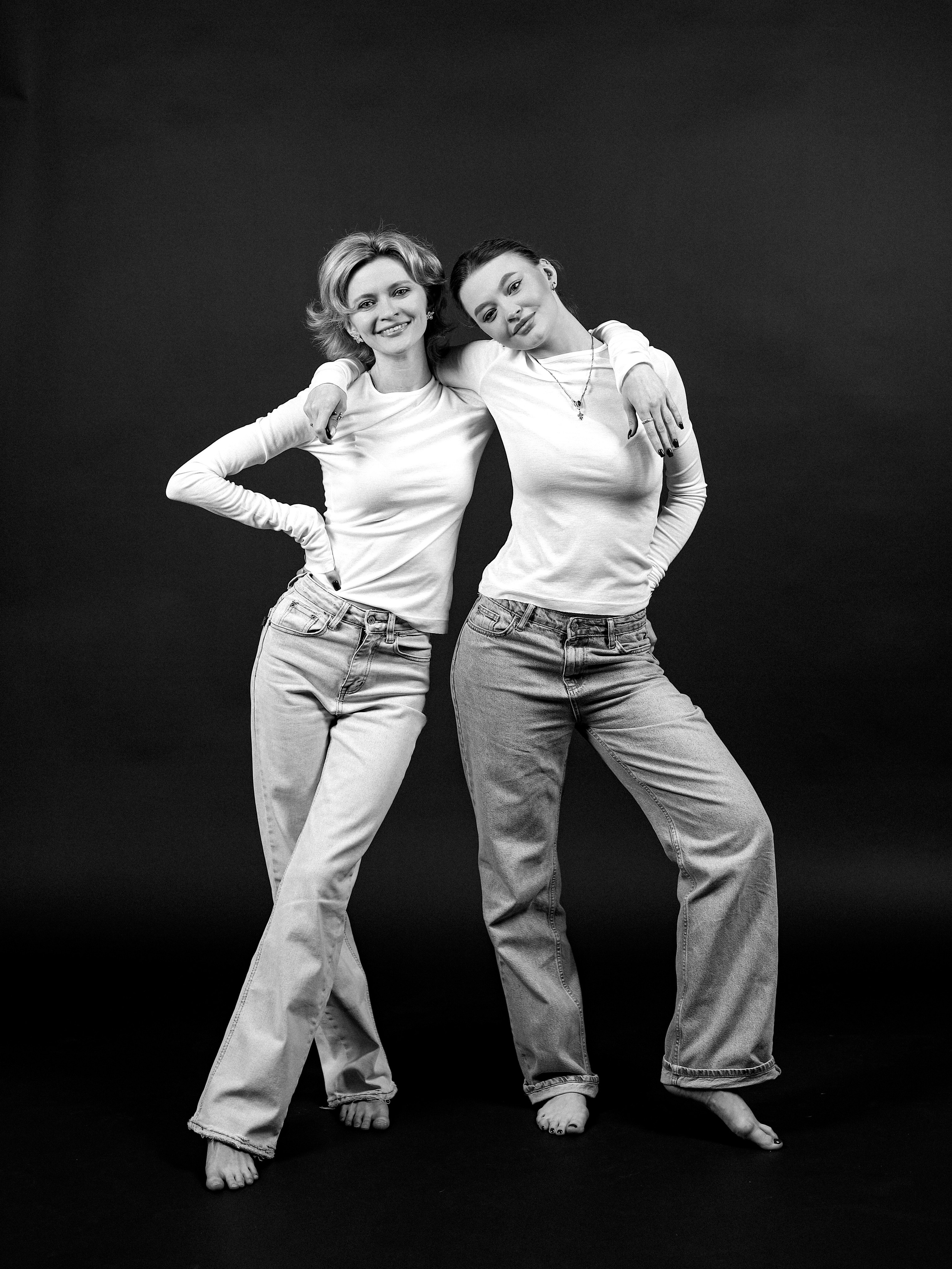 Дарья и Анна. Фотостудия без фотографа Чехов. Первая студия автопортрета в Чехове