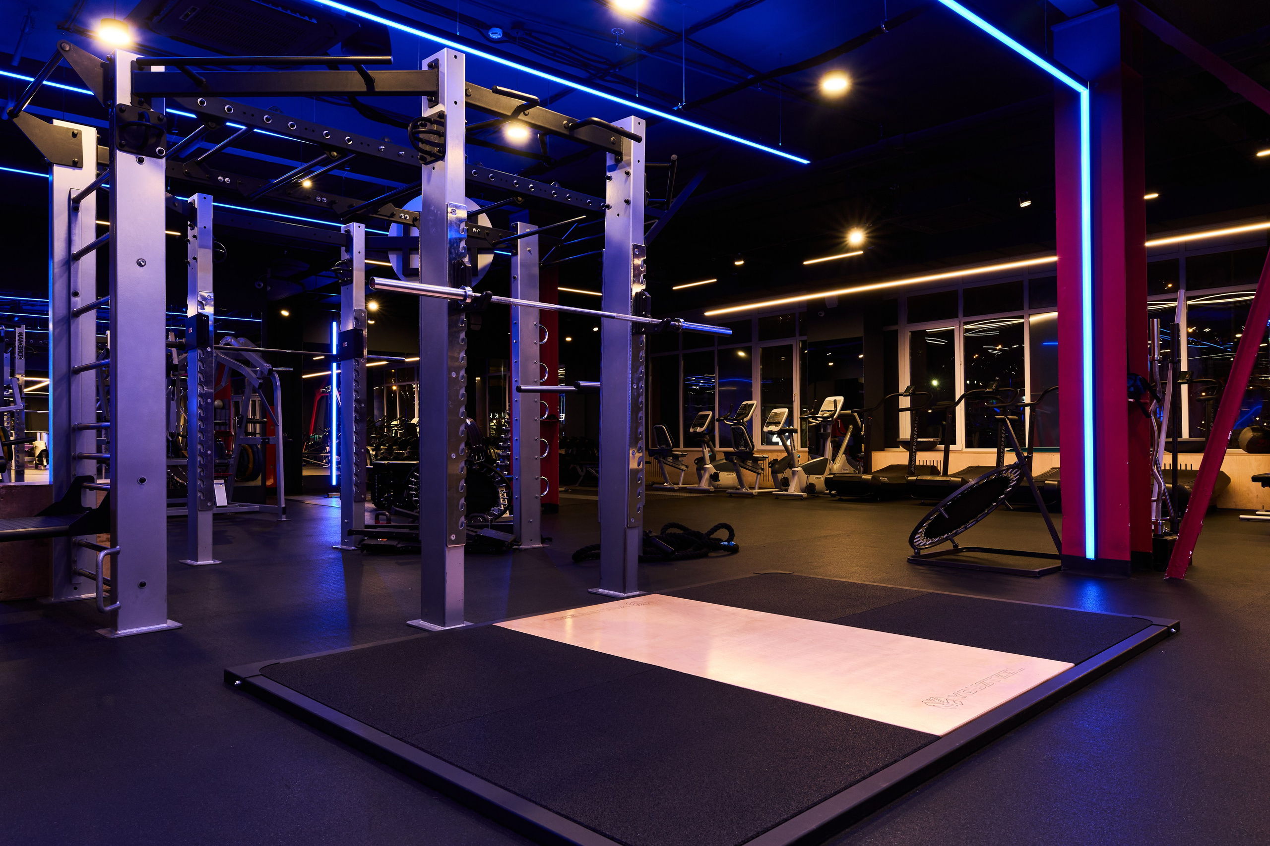 Интерьерная съёмка фитнесс клубов и спортивных площадок. КонТайм: профессиональная съемка для организаций