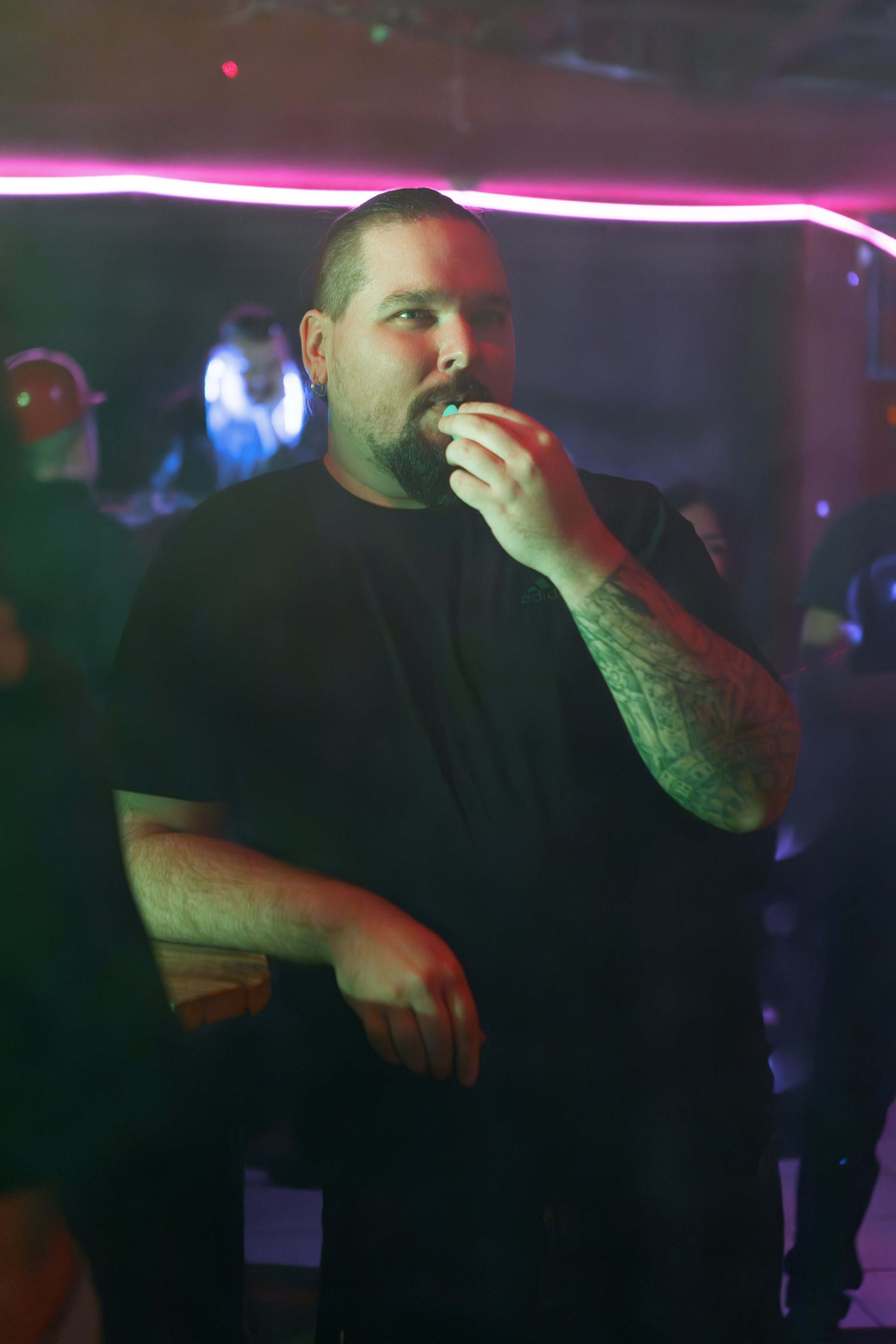 Бэкстейдж со съёмок фильма «Третья смена». Фотограф Александр Закадычный | Таганрог