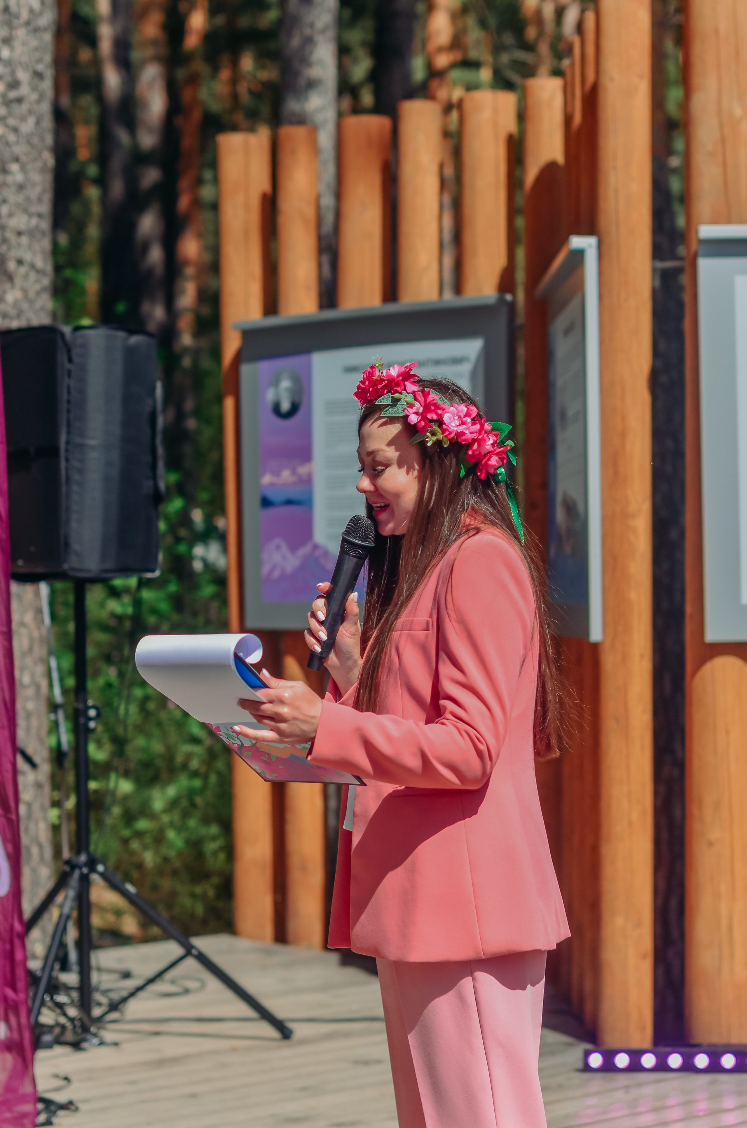 Фестиваль «Цветение Маральника на Алтае 2025». Фоторепортаж. Денисова Аля — фотограф для парных съемок и индивидуальных историй в Барнауле