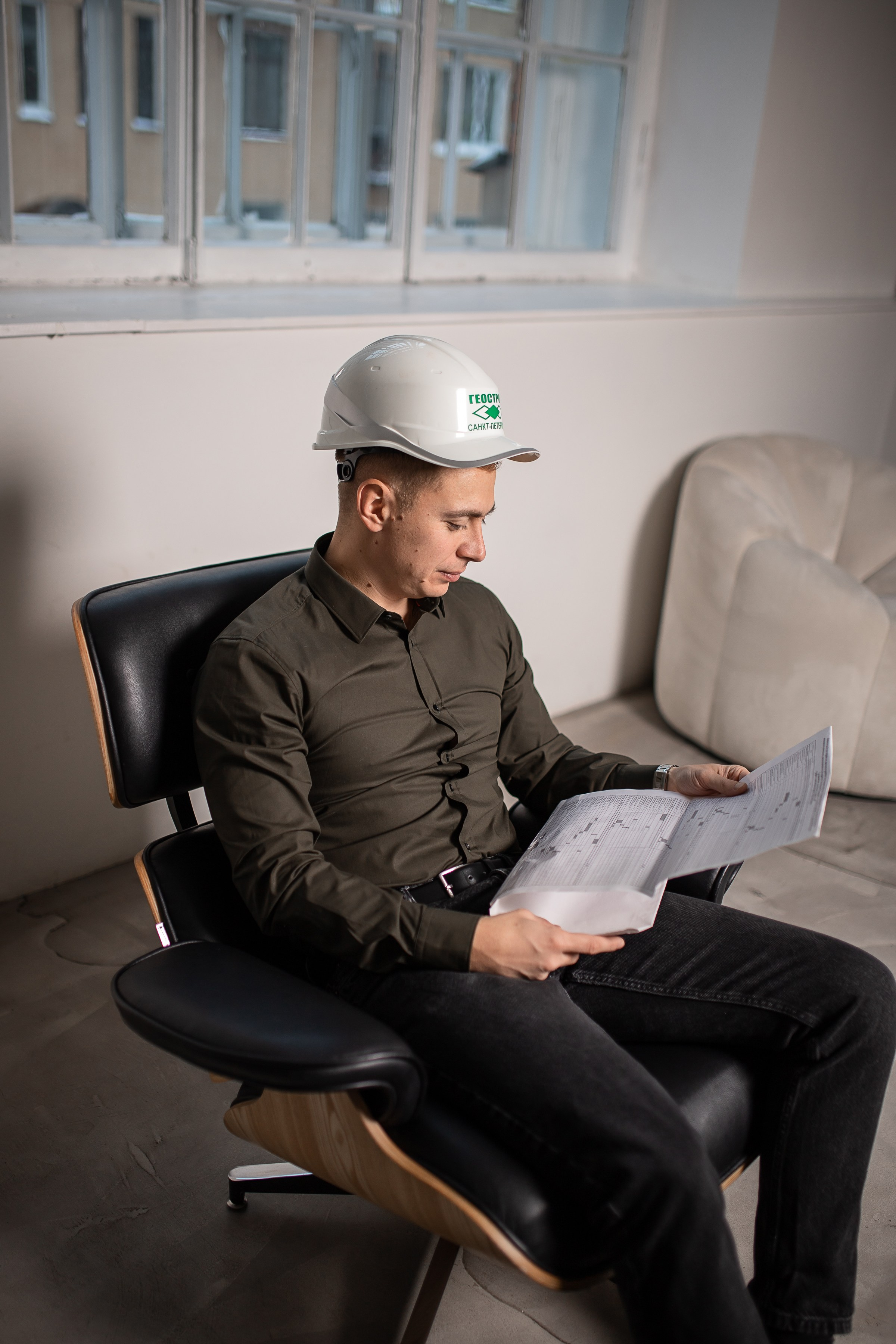 Ян строитель. Фотограф Санкт-Петербург Раднаева Юлия