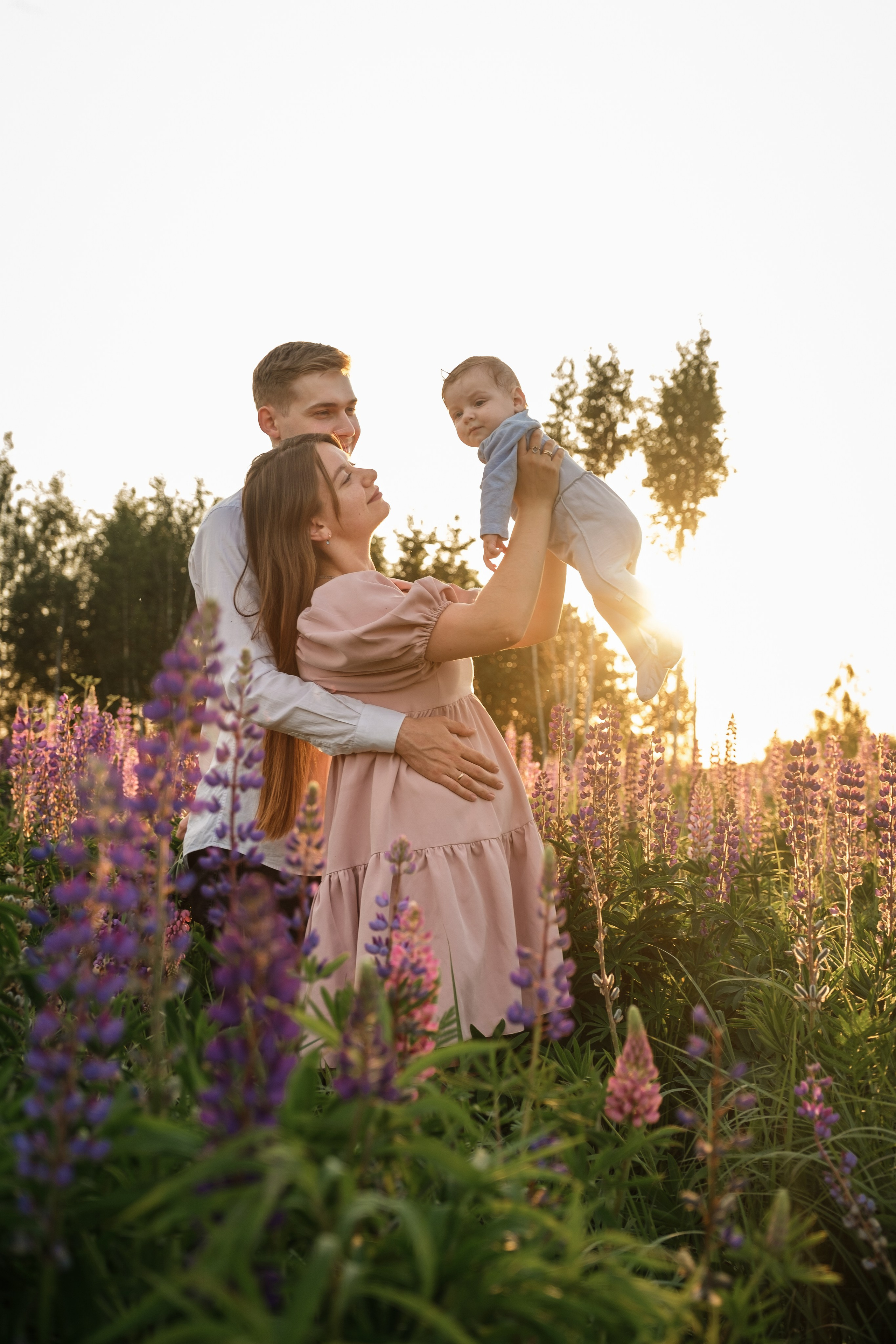 Семейная фотосессия на природе. Фотограф беременности Демочкина Елена