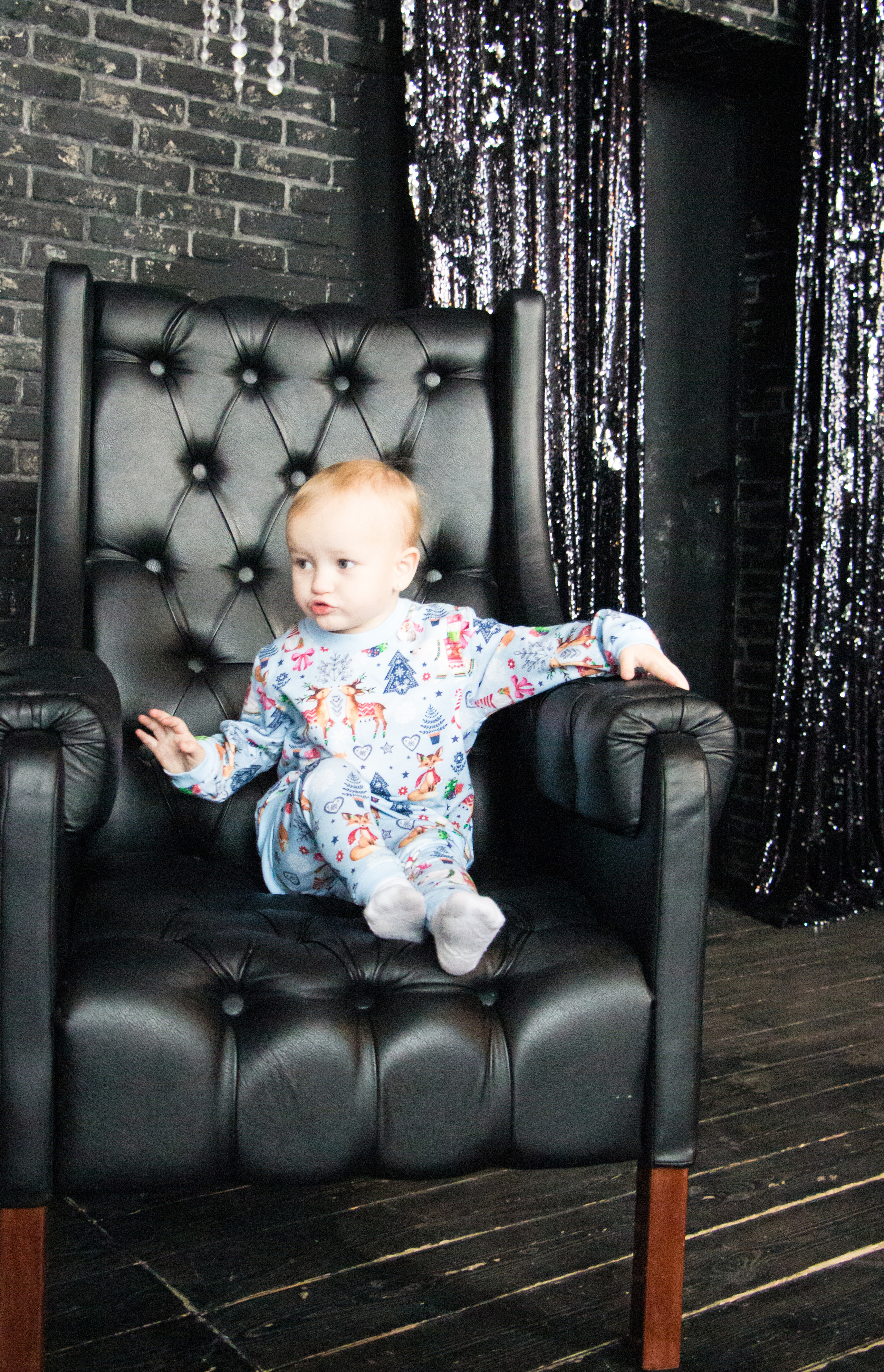 Новогодняя встреча трех поколений: Мама, дочь и внуки. Творческая, семейная Фотосъемка ДоброДарова Елена Омск