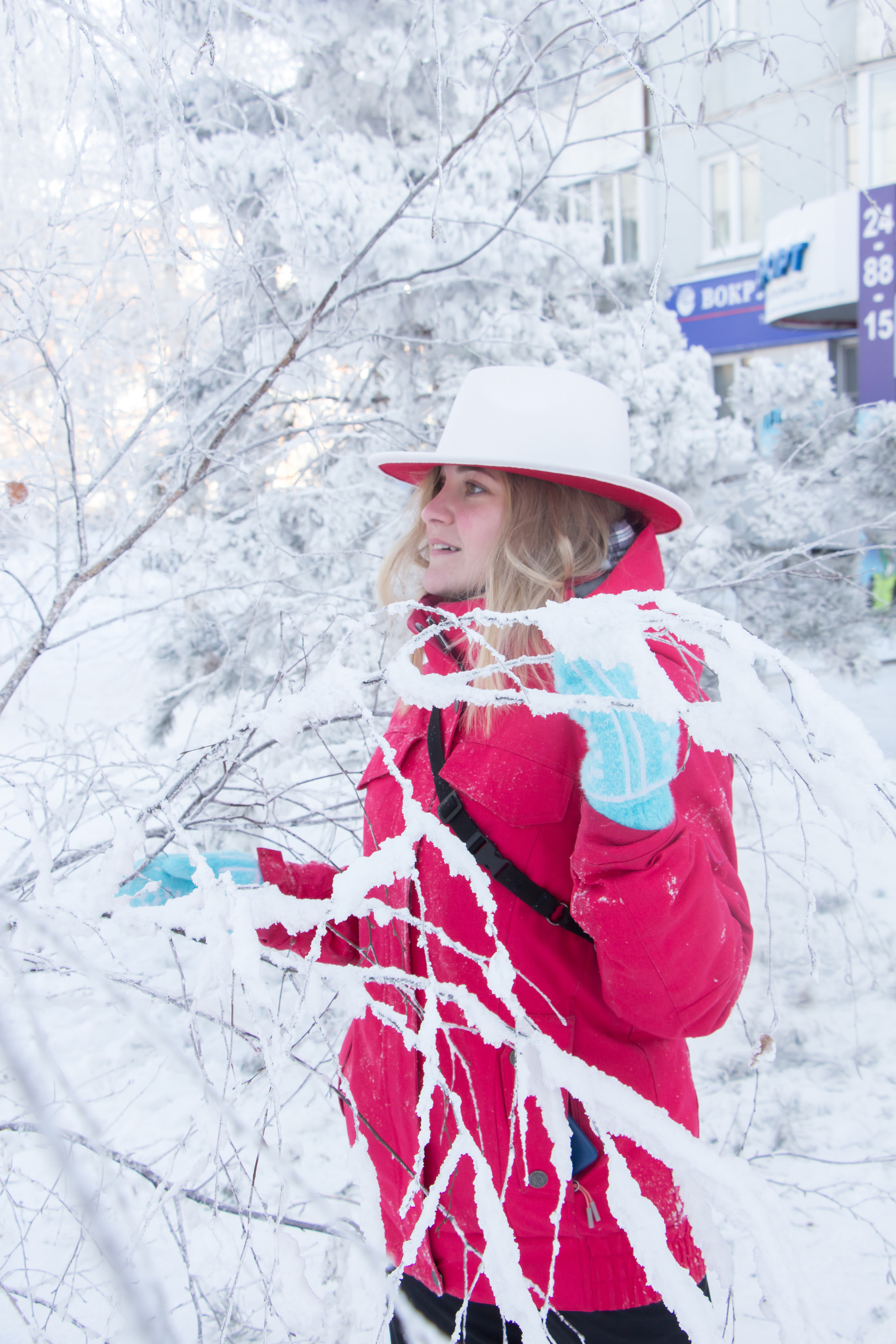 Смелая Полина (на улице минус 33 градуса). Творческая, семейная Фотосъемка ДоброДарова Елена Омск