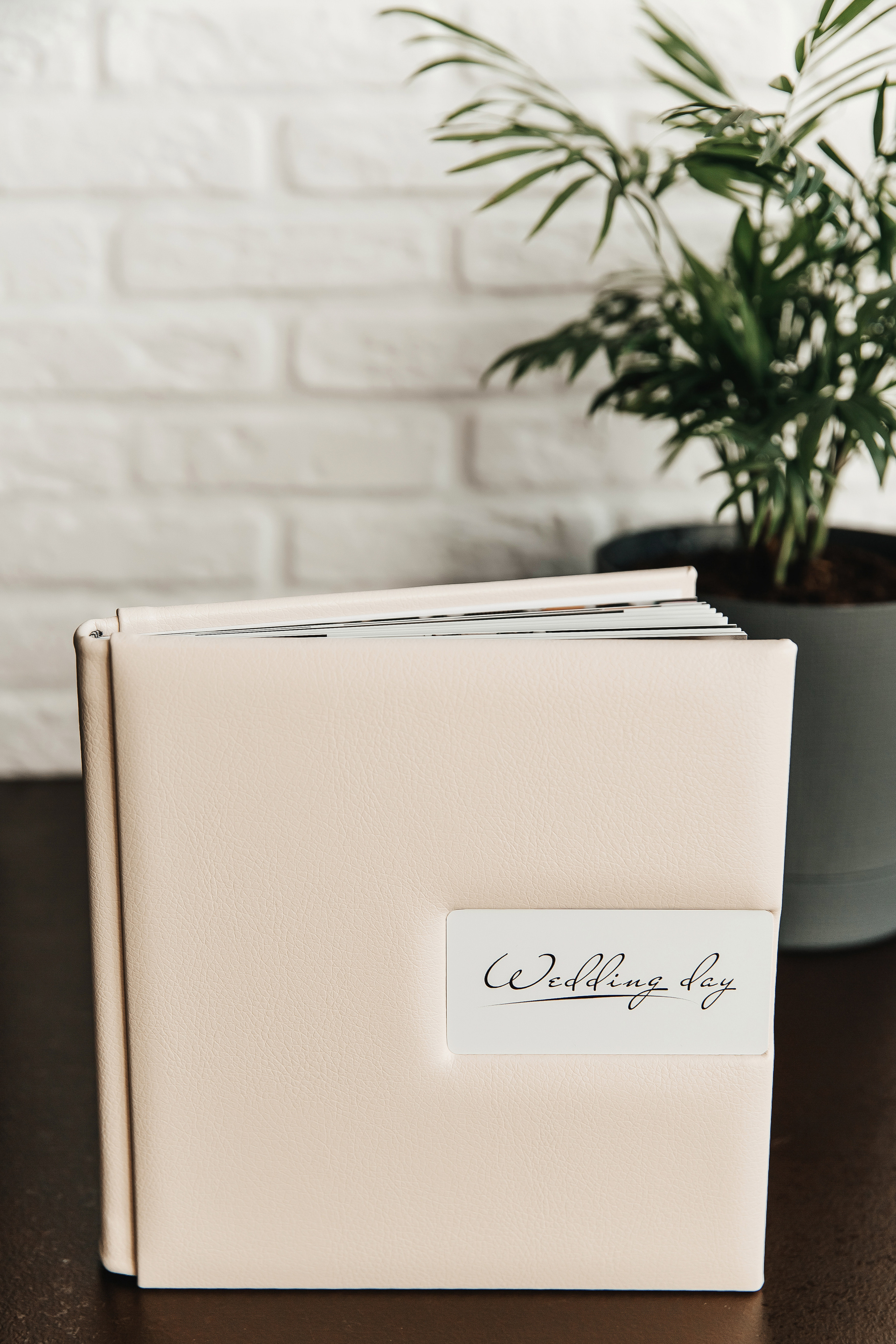 Фотокнига премиум Муслим + Диана. Свадебный фотограф Ярославль Ирина Волоцкая