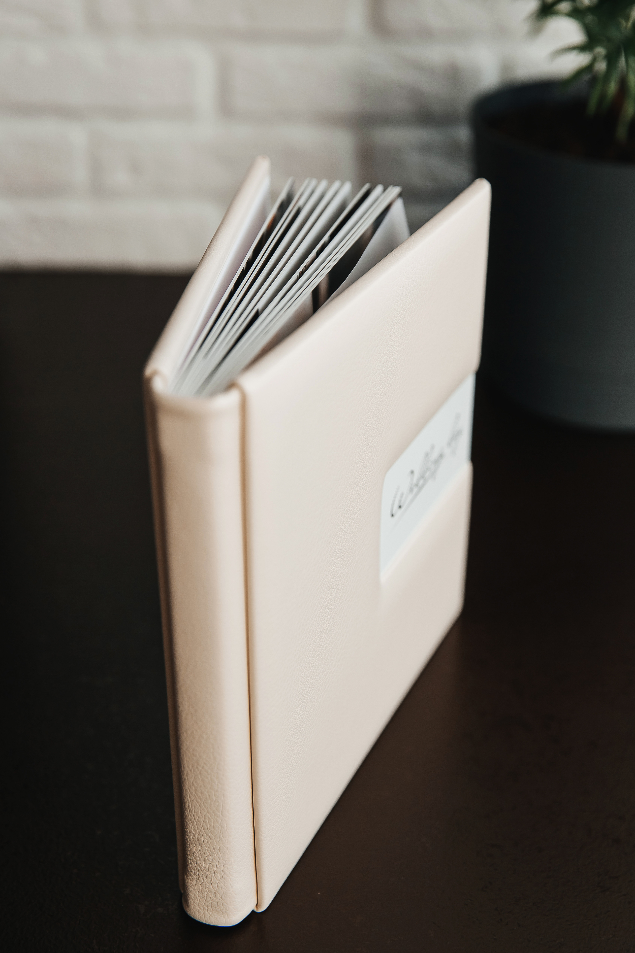 Фотокнига премиум Муслим + Диана. Свадебный фотограф Ярославль Ирина Волоцкая