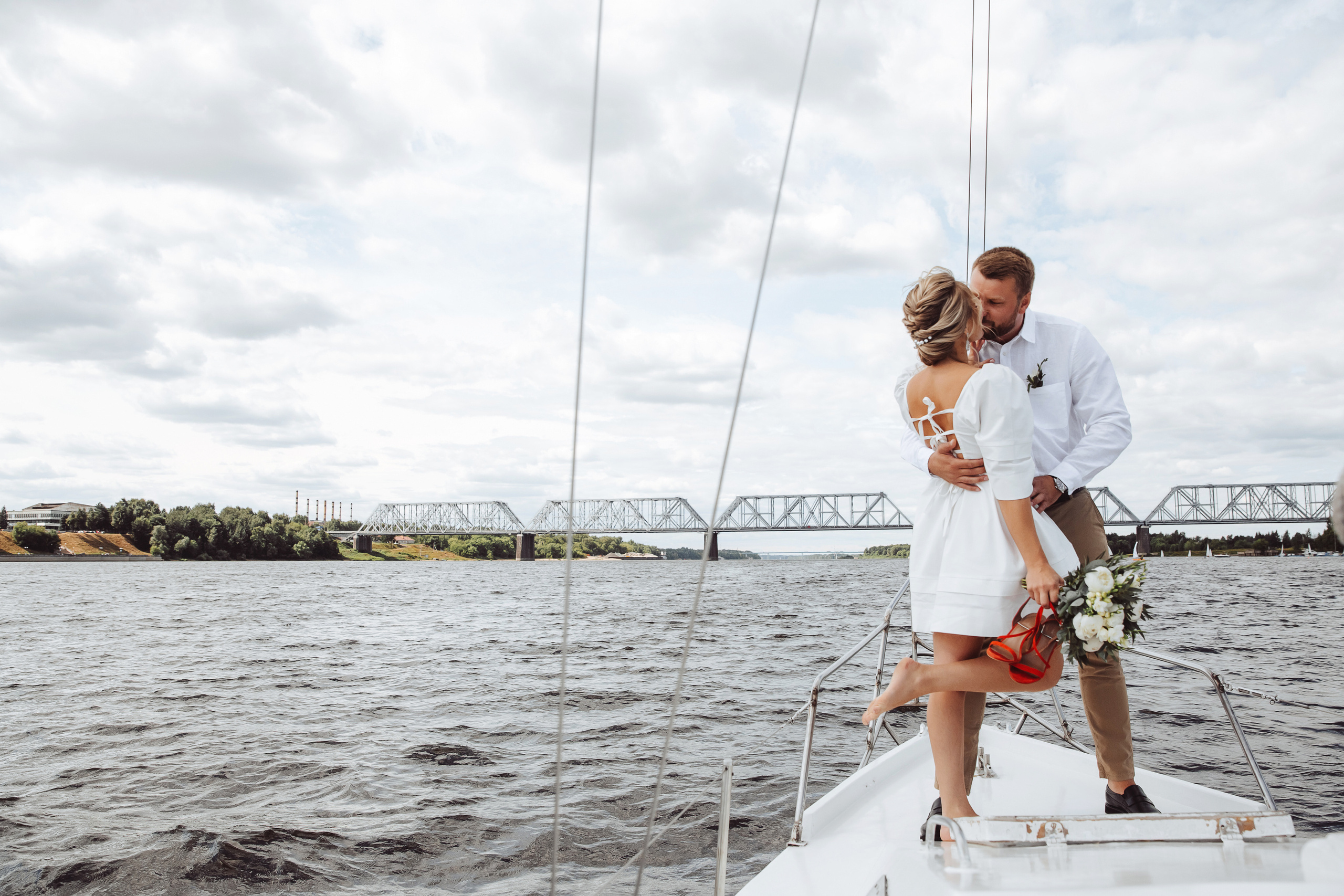 Love story на яхте. Свадебный фотограф Ярославль Ирина Волоцкая