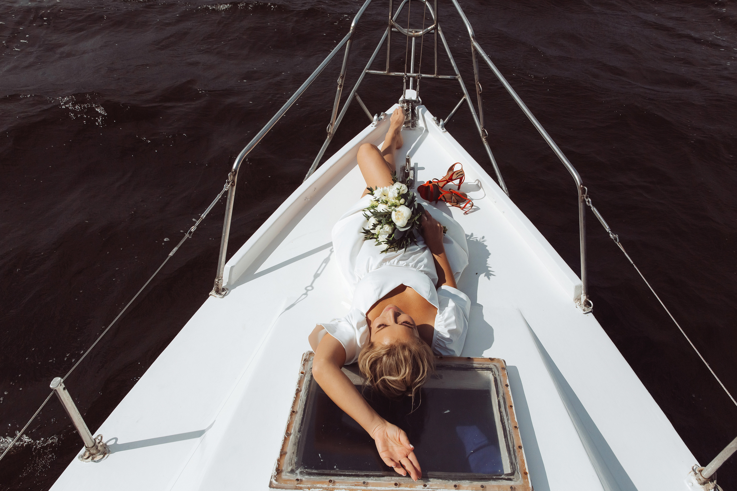 Love story на яхте. Свадебный фотограф Ярославль Ирина Волоцкая