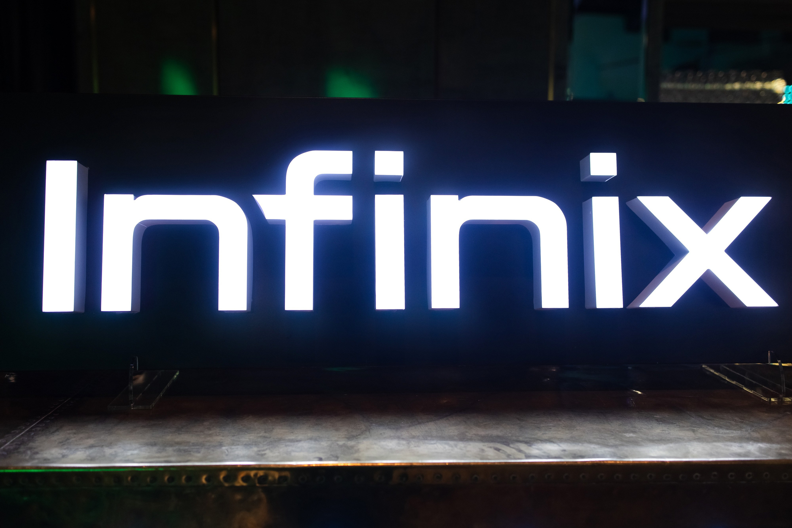 Презентация Infinix. Свадебный репортажный фотограф в Москве