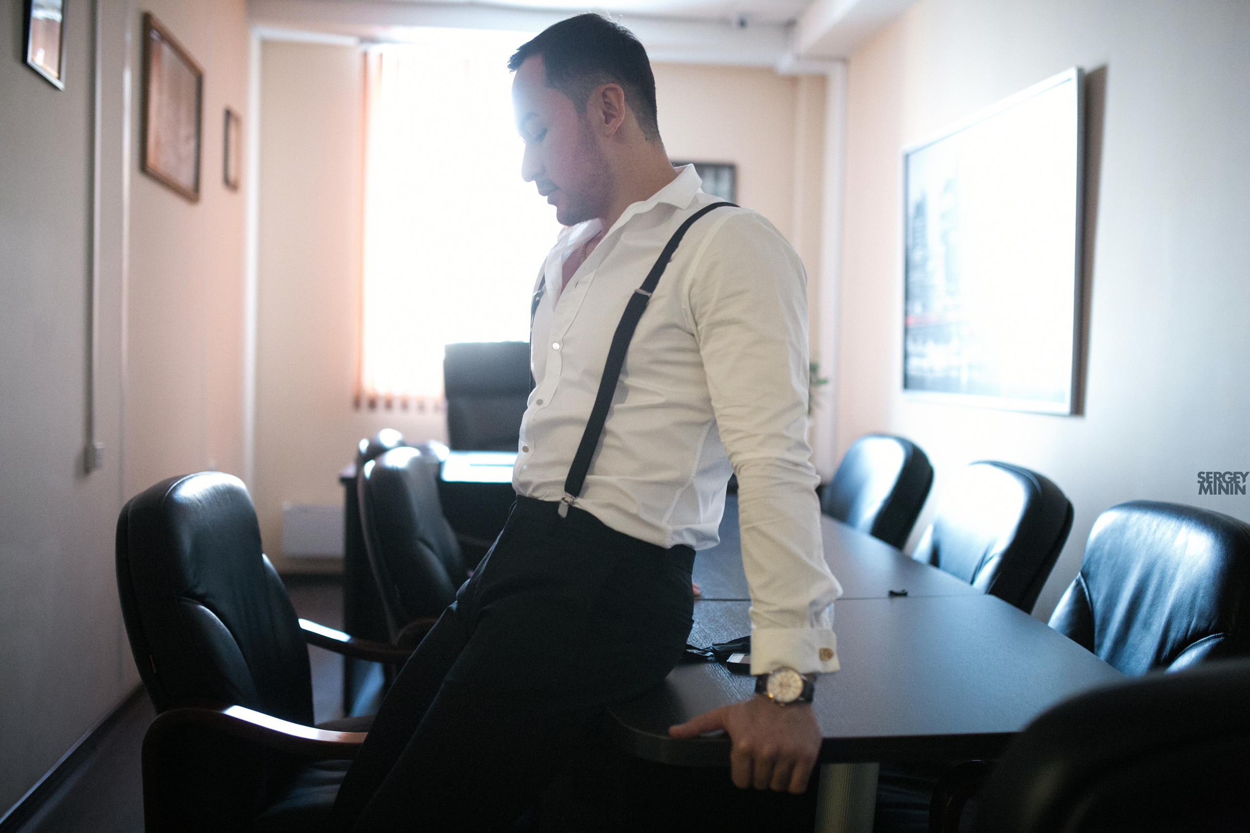 Креативный портрет в офисе