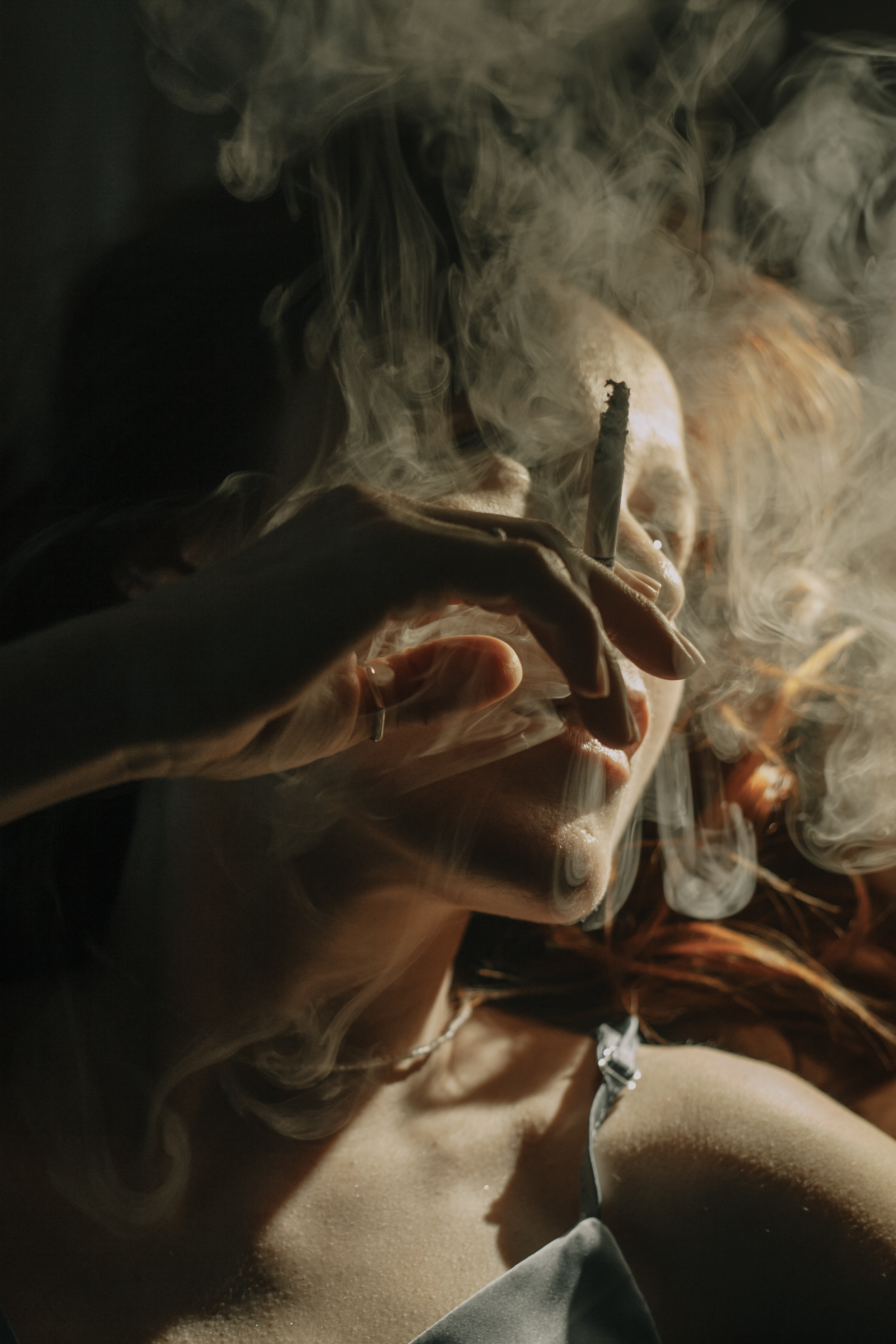 Smoke. Екатерина Дымова. Фотограф. Автор проекта «Белый Ветер»