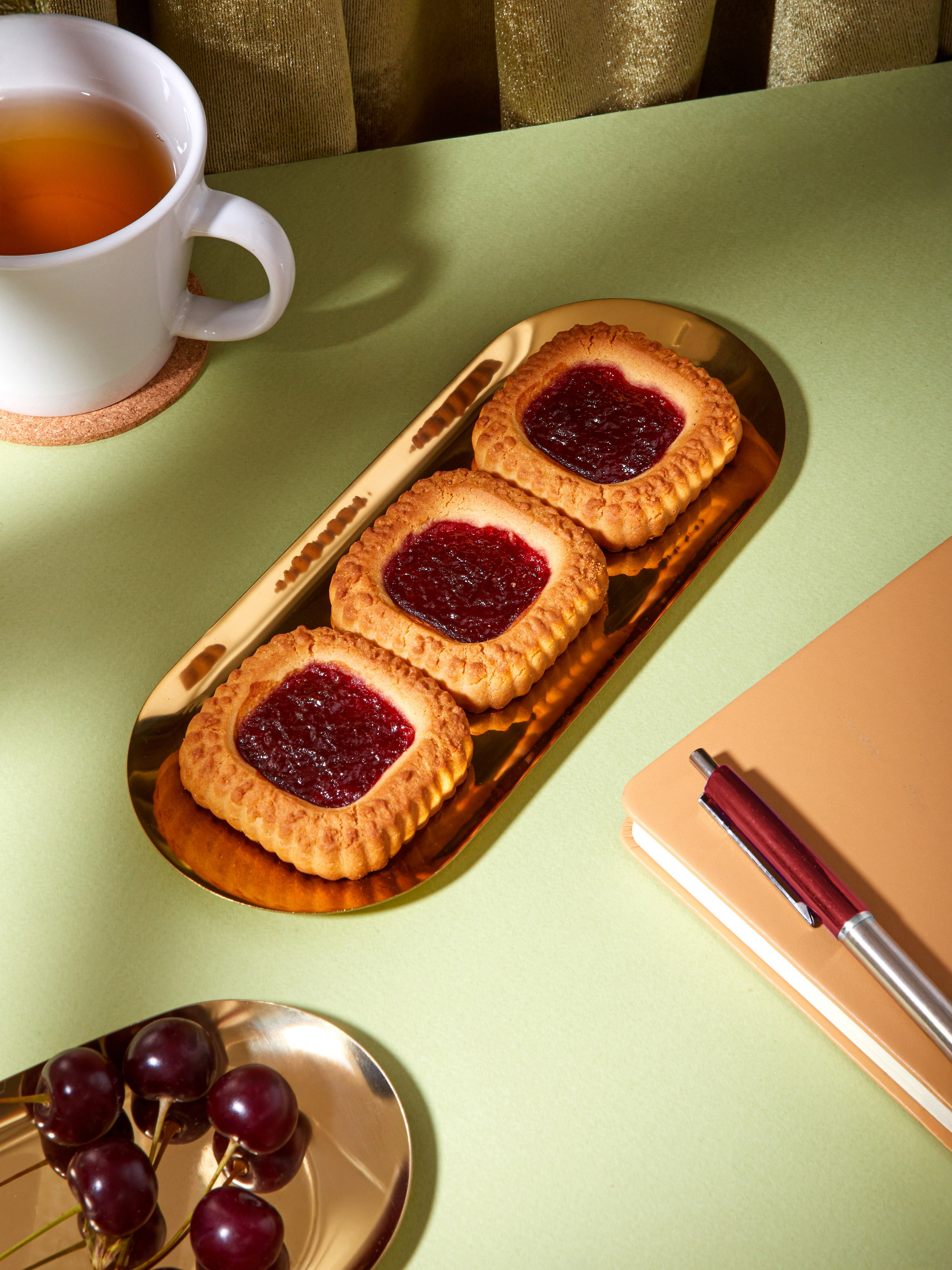 Komus. Aleksandra Egorova photo