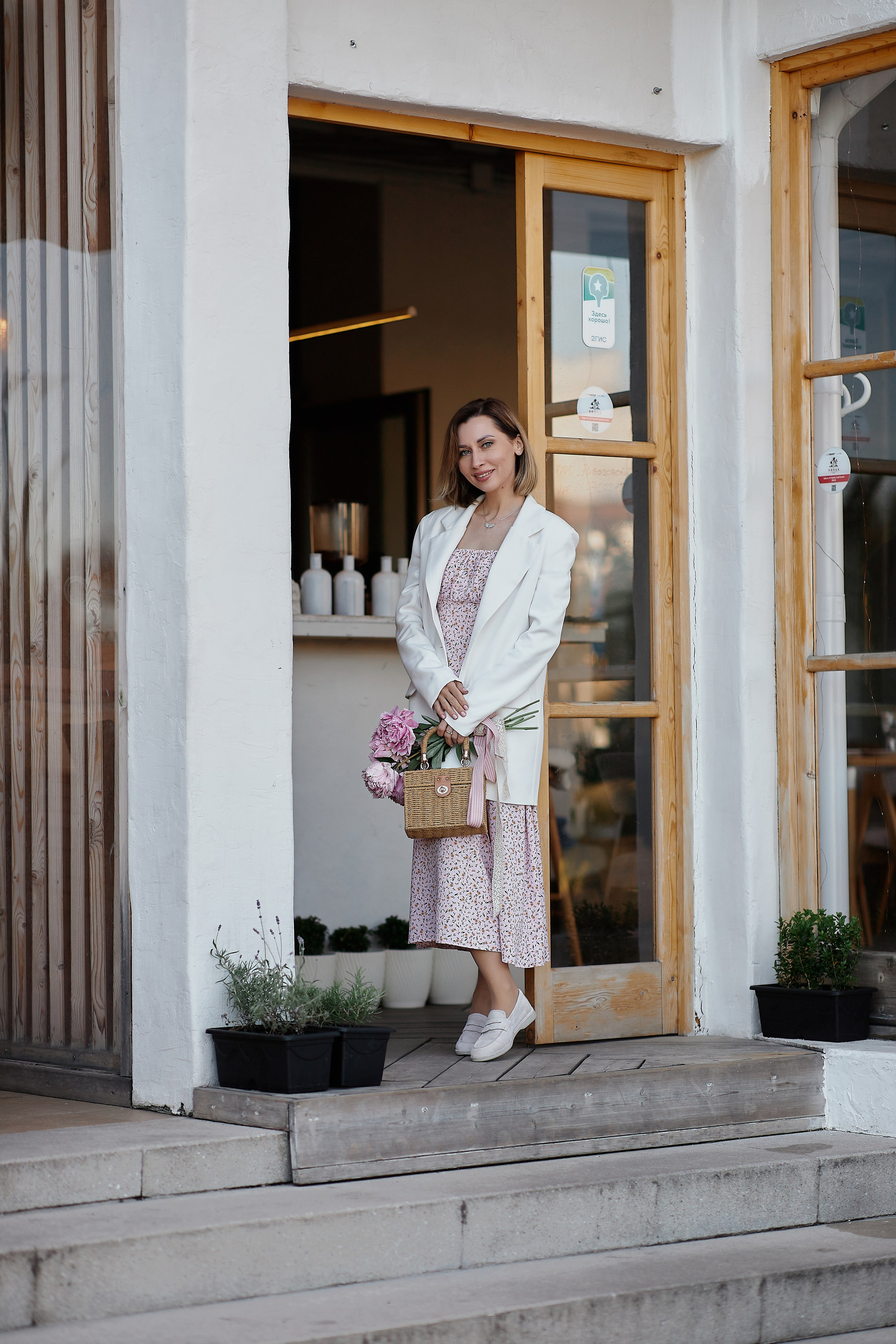 Фотосессия Анны Гребцовой ресторан Айвазовский. Свадебный и семейный фотограф в Сочи-Красной поляне Ларионова Анна
