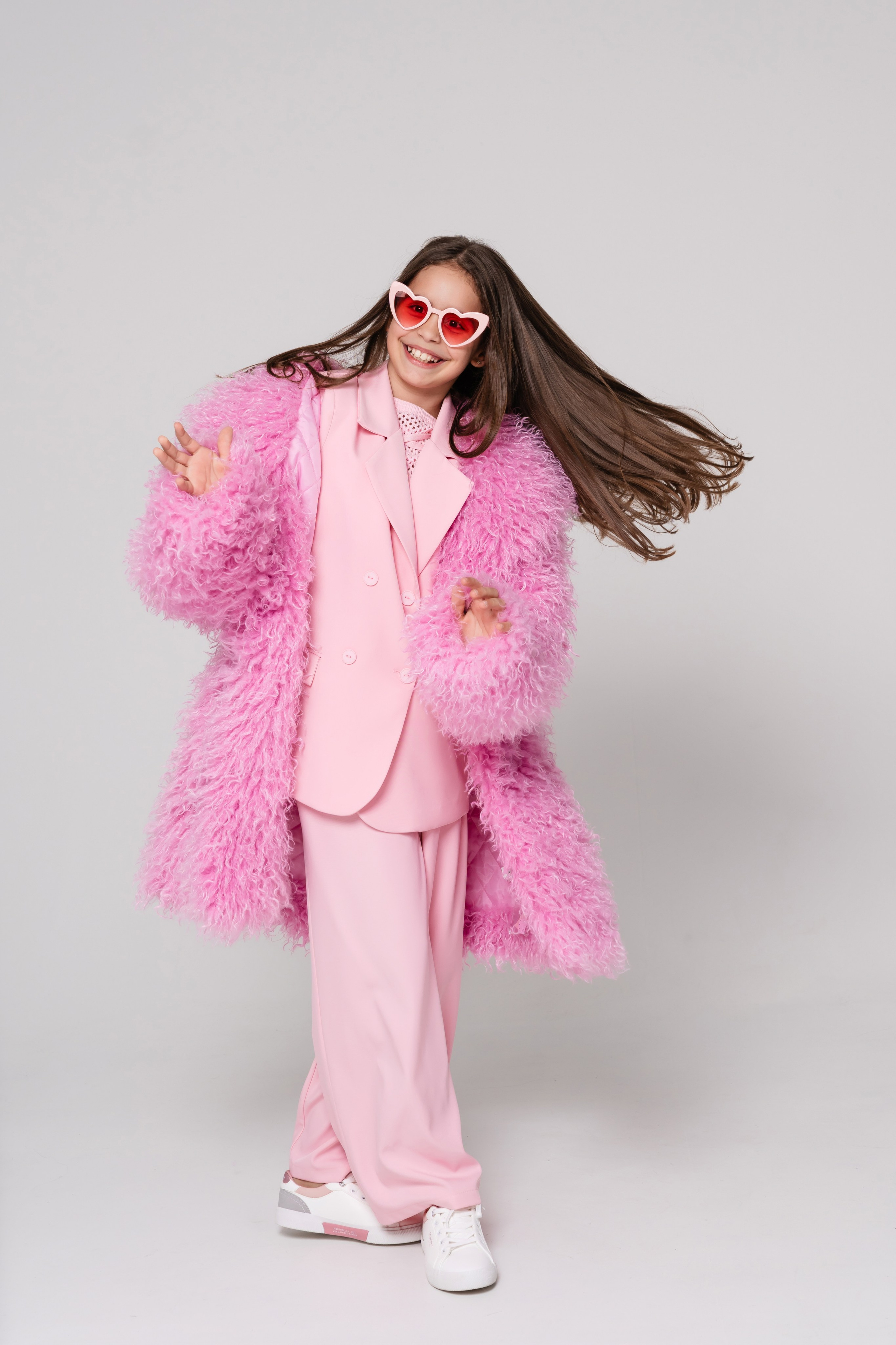 Полина и подружки. Фотограф мероприятий в Ростове-на-Дону Есманская Елена