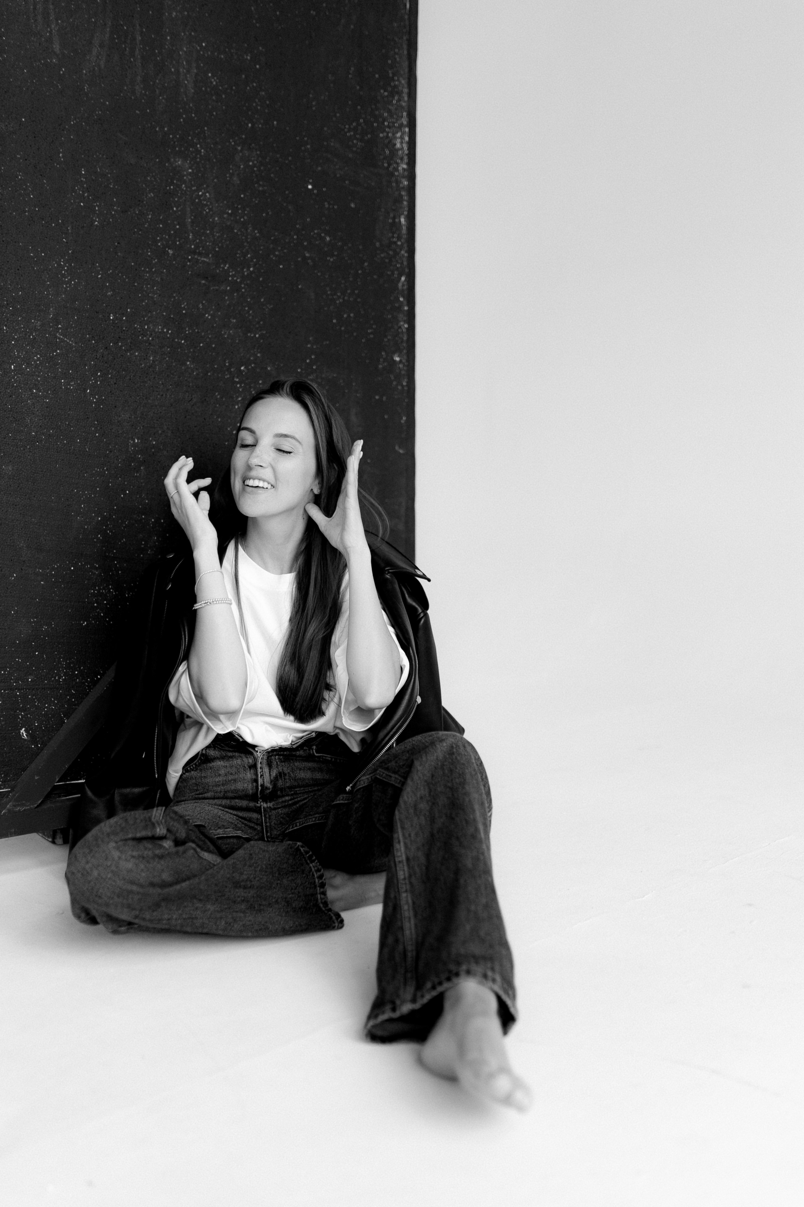 Юля. Главная