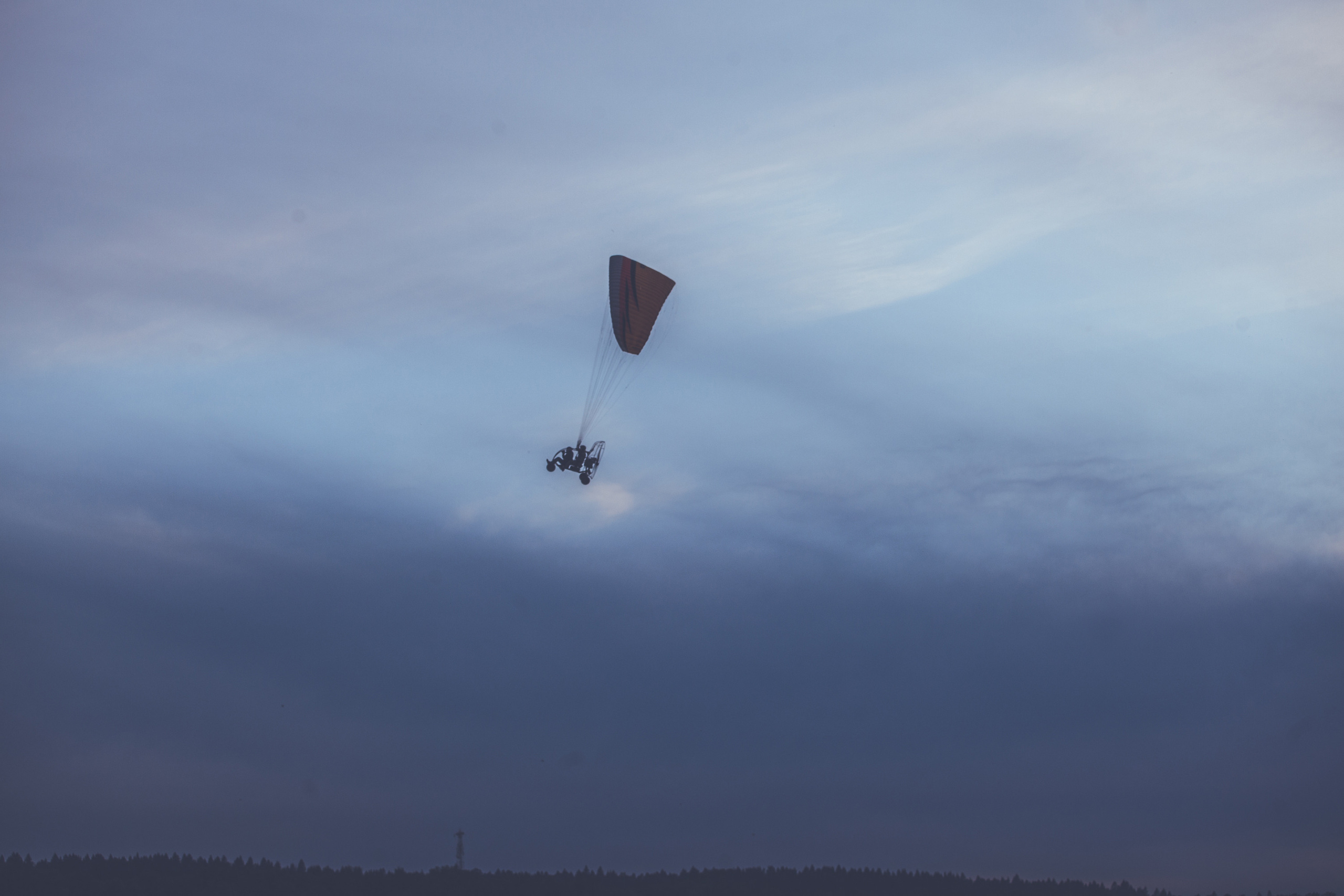 Летательный аппарат. Фотограф Москва и область