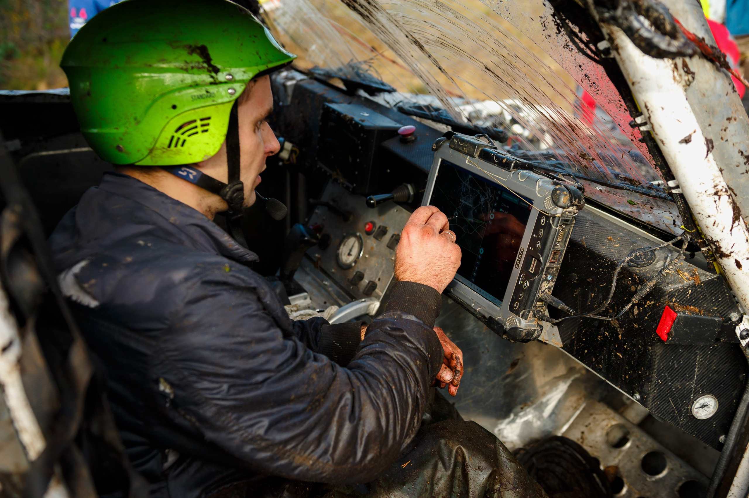 Кубок СПб по трофи-рейдам 04-06.10.2024 — день 1. Фотограф Алексей Алексеев