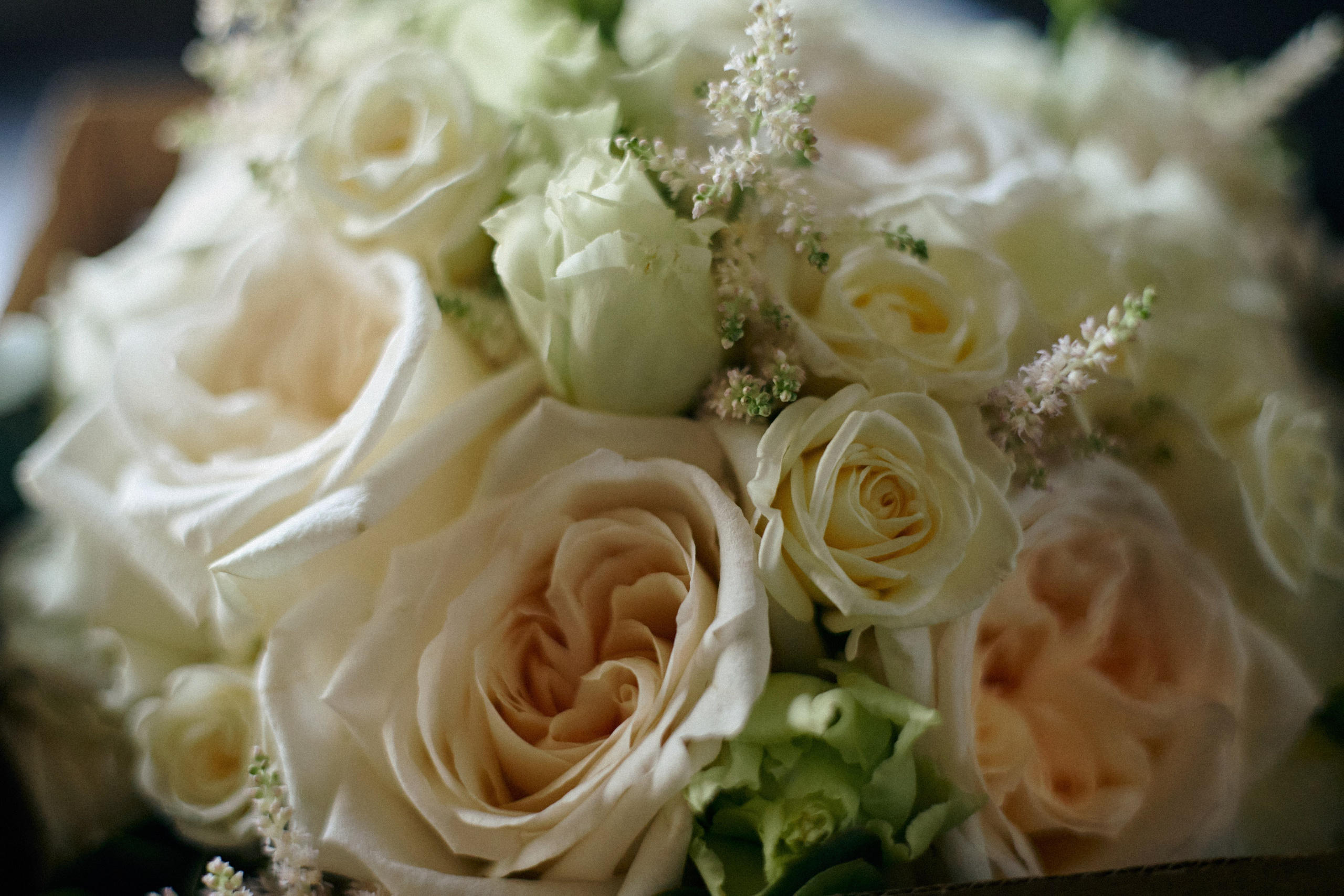 Свадебная фотосъемка в Москве | Волшебные кадры вашего идеального дня. Контентный и репортажный фотограф Виталий Кулешов | Москва