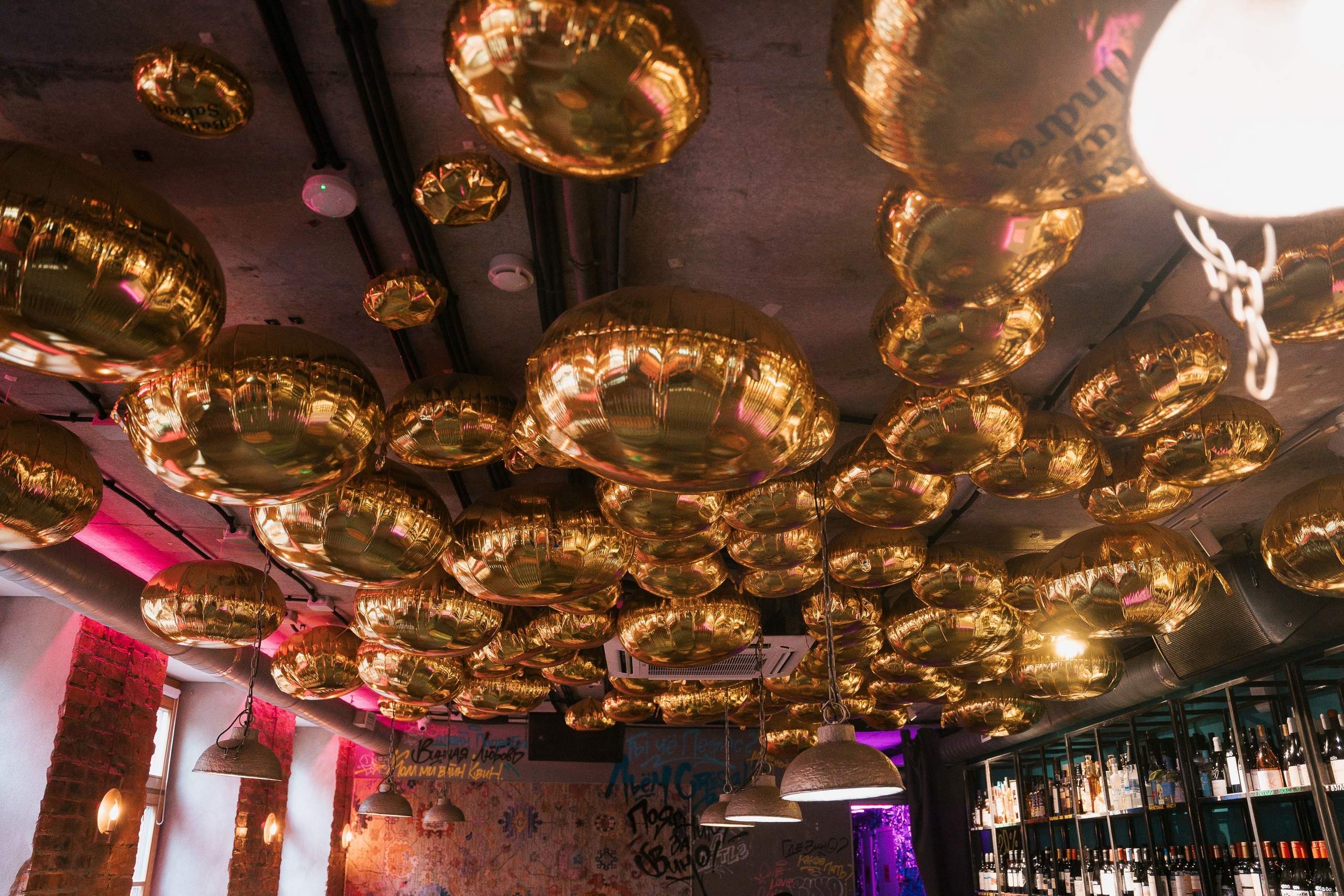 ВИНОТЕКА БАР х МАГАЗ — 3 ГОДА. СВОИ. ФОТООТЧЕТЫ-СОБЫТИЯ-МЕСТА