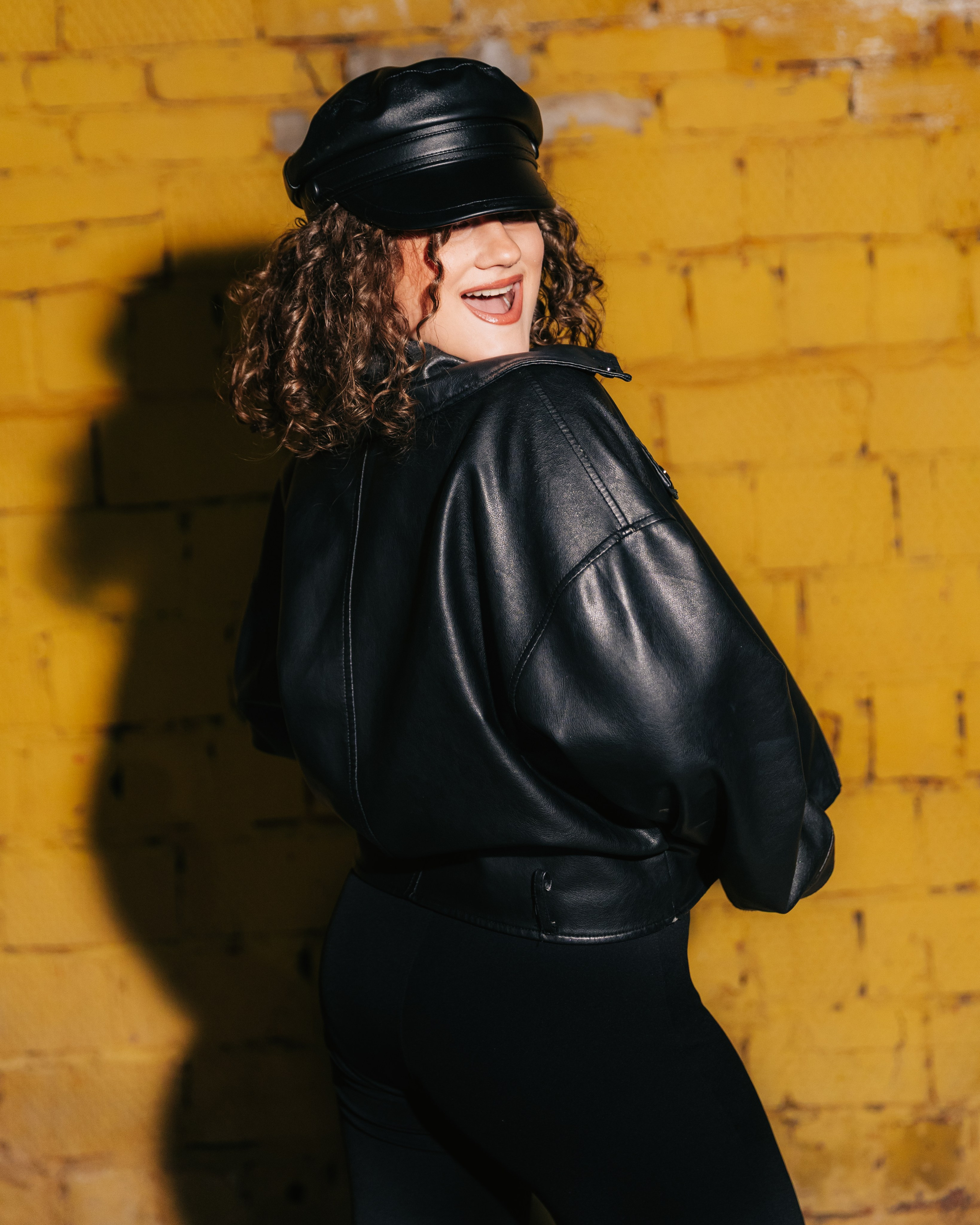 Валерия. Фотосессия на улице. Репортажный фотограф в Москве Аида Исламова