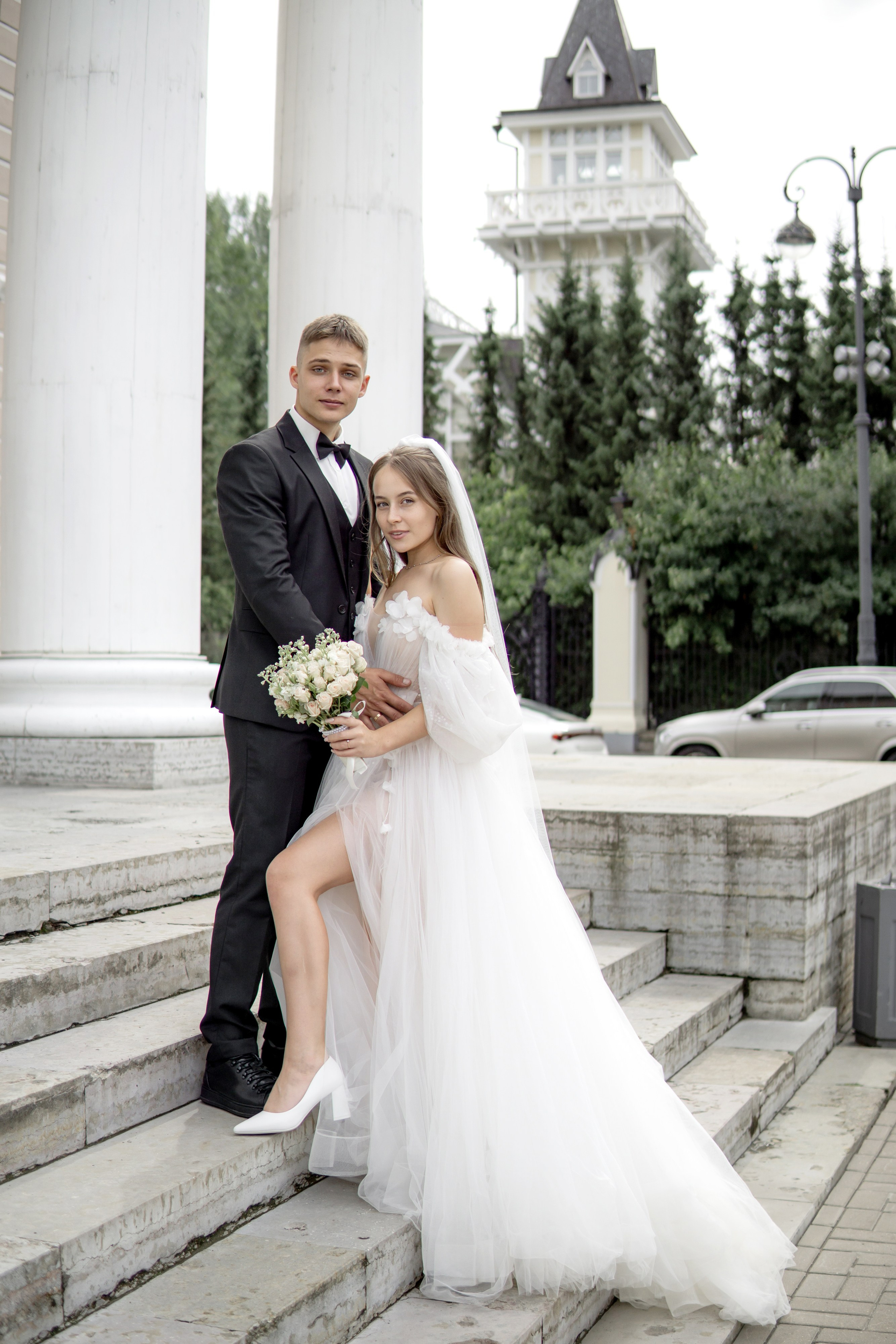 Красивые места для свадебной фотосессии летом в Санкт-Петербурге. Свадебный фотограф Александр Невский в Санкт-Петербурге